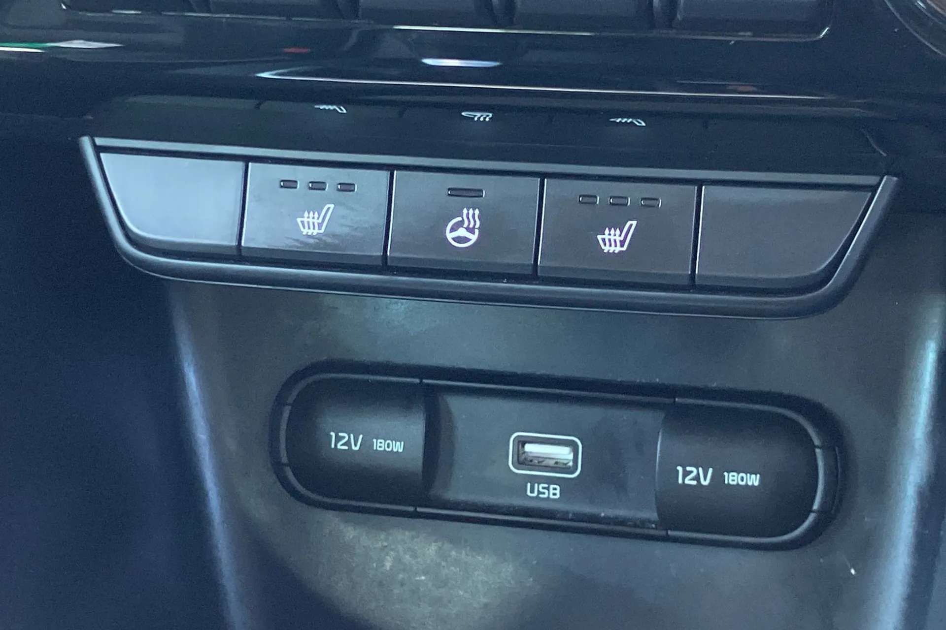 2018 KIA SPORTAGE 2018 KIA SPORTAGE