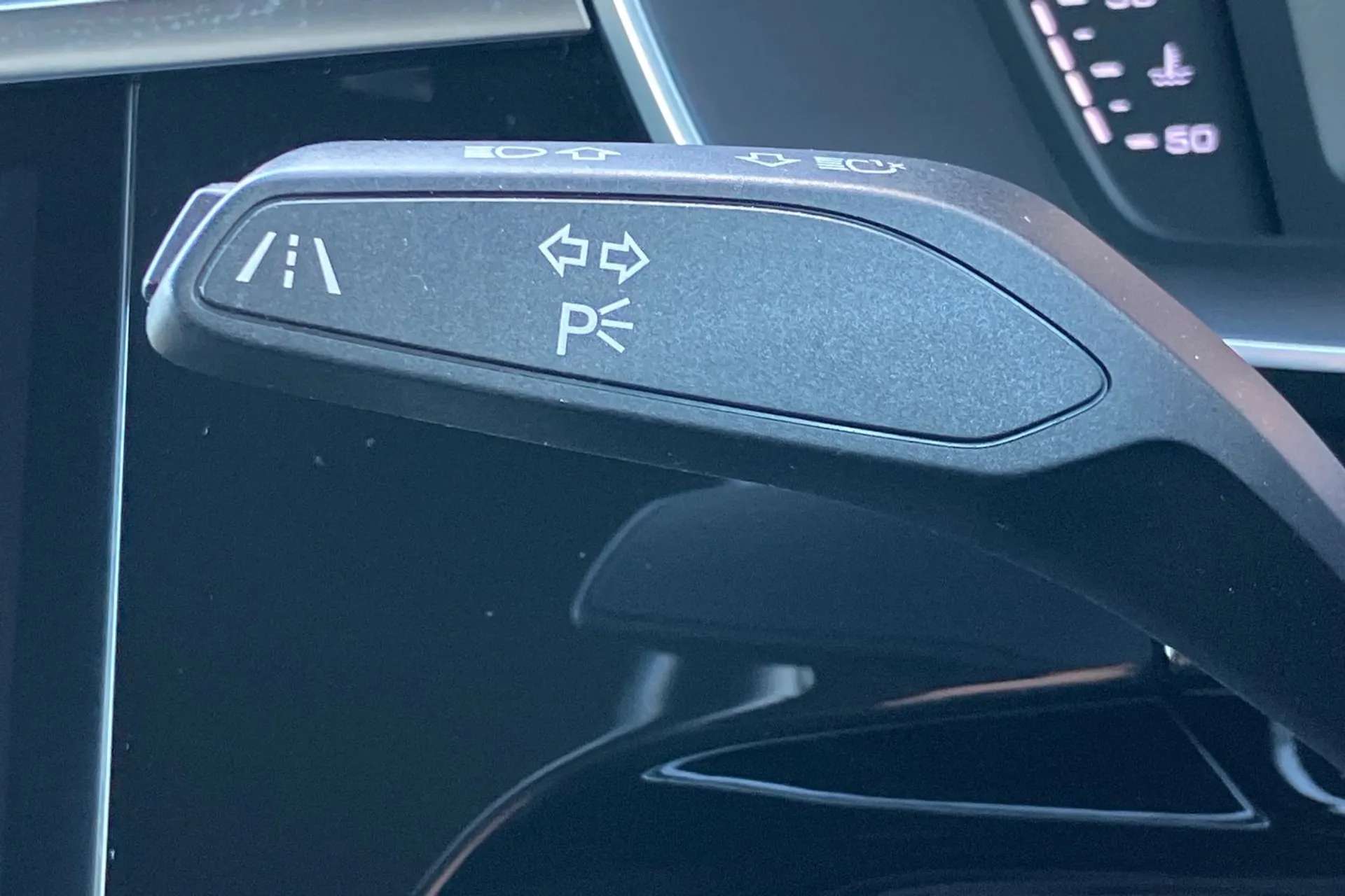 2019 AUDI Q3 2019 AUDI Q3