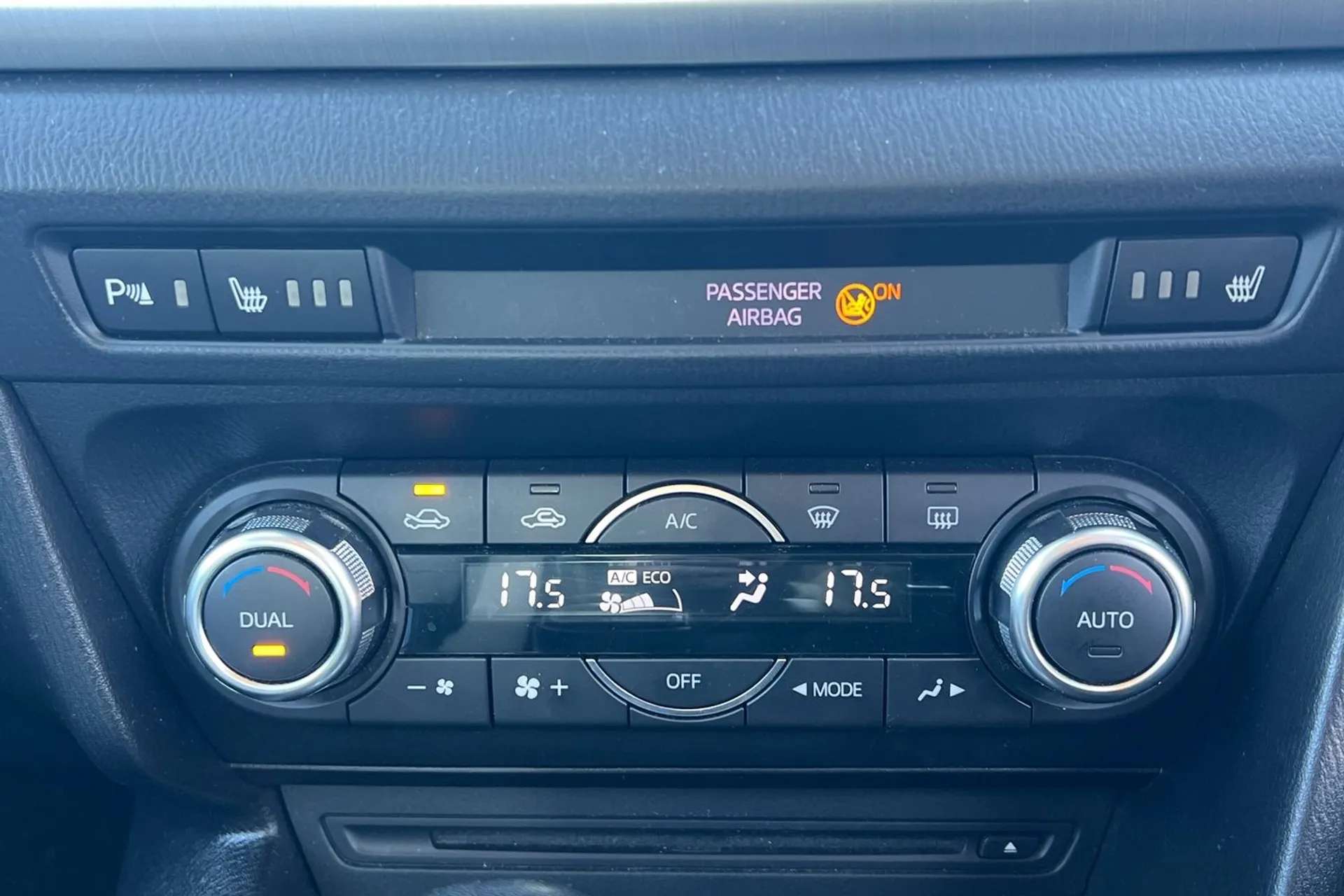 2016 MAZDA MAZDA3 2016 MAZDA MAZDA3