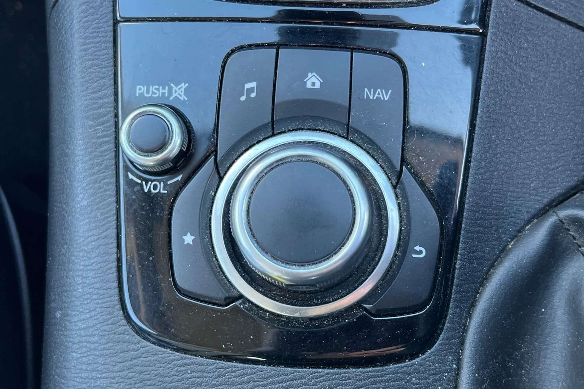 2016 MAZDA MAZDA3 2016 MAZDA MAZDA3