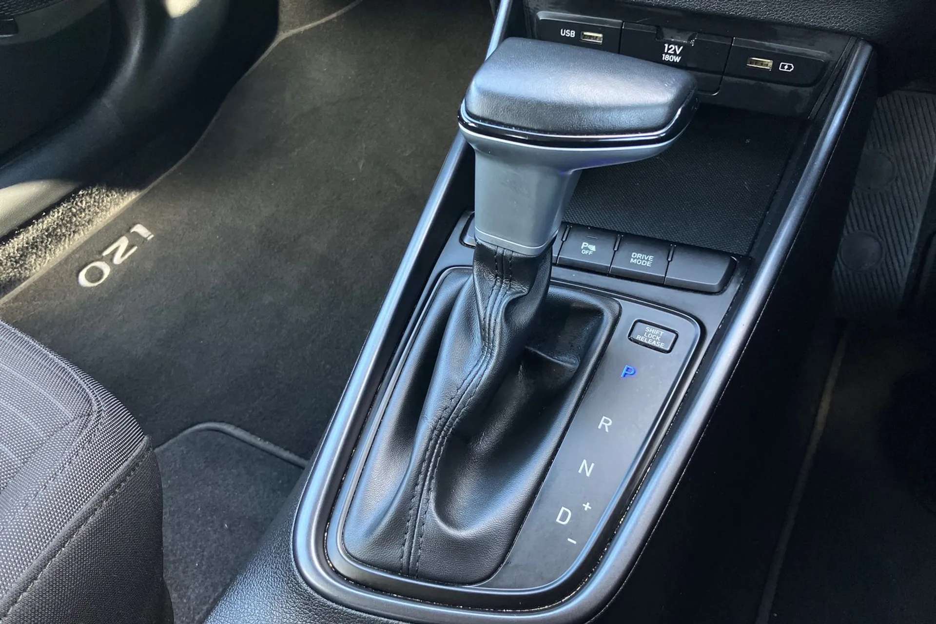 2021 HYUNDAI I20 2021 HYUNDAI I20