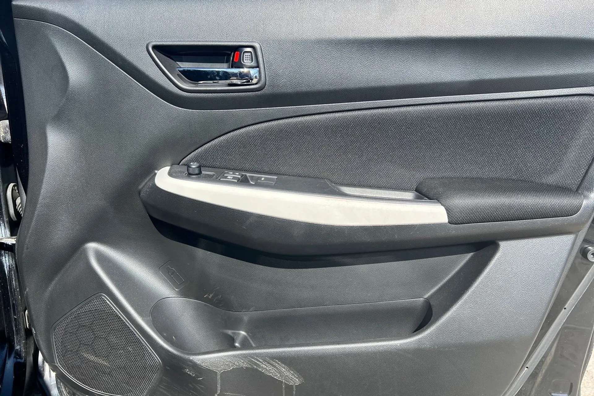 2019 SUZUKI SWIFT 2019 SUZUKI SWIFT