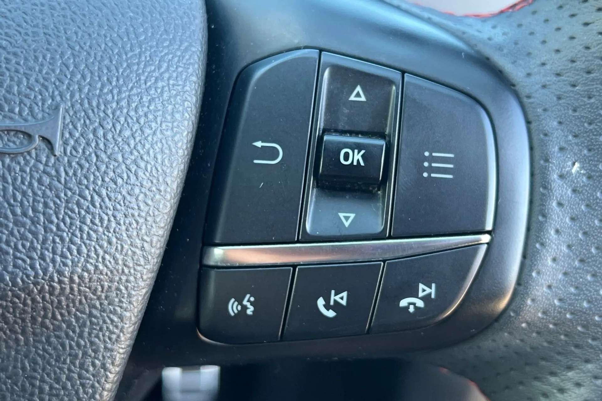 2021 FORD KUGA 2021 FORD KUGA