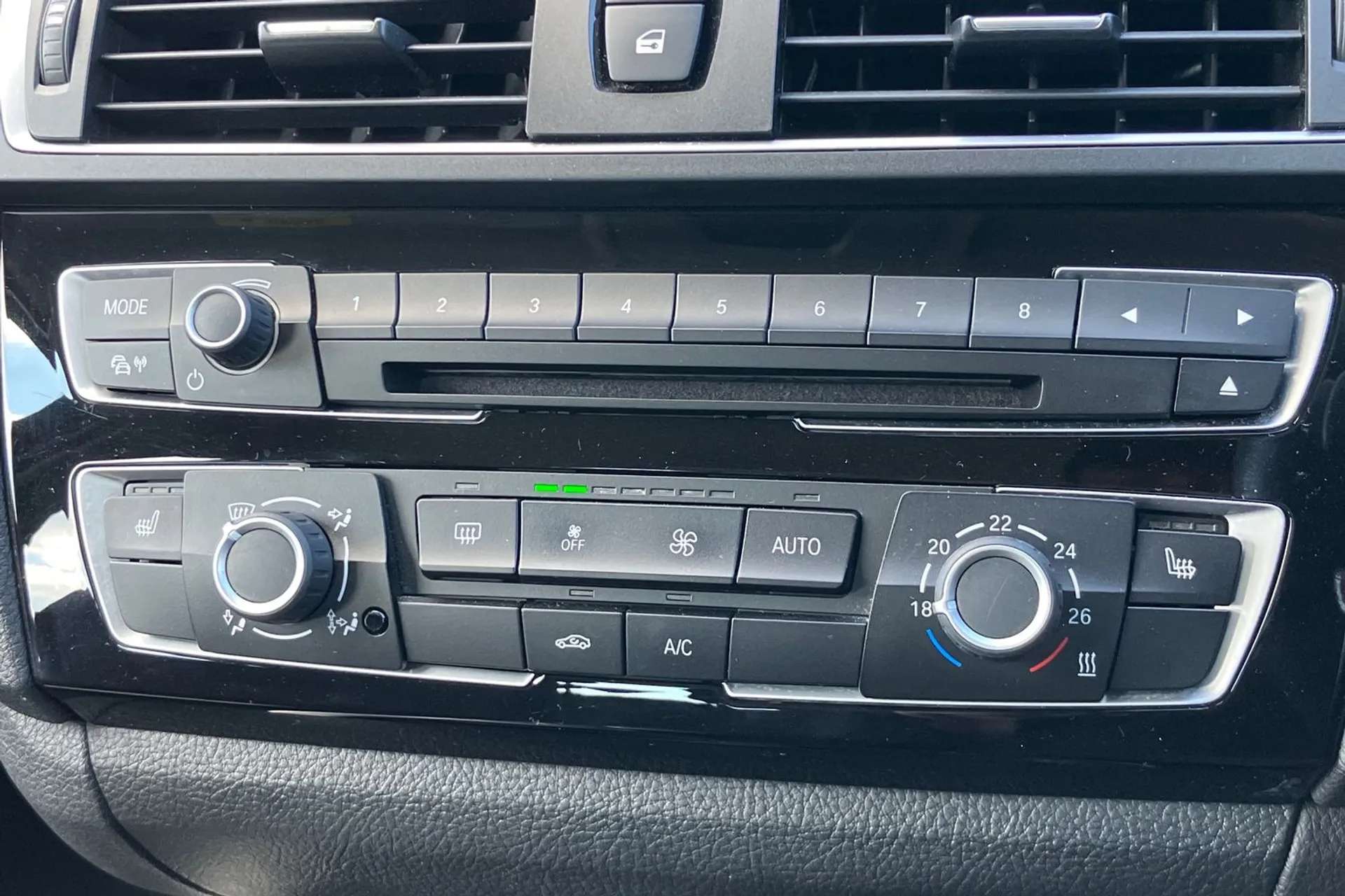 2017 BMW 1 SERIES 2017 BMW 1 SERIES