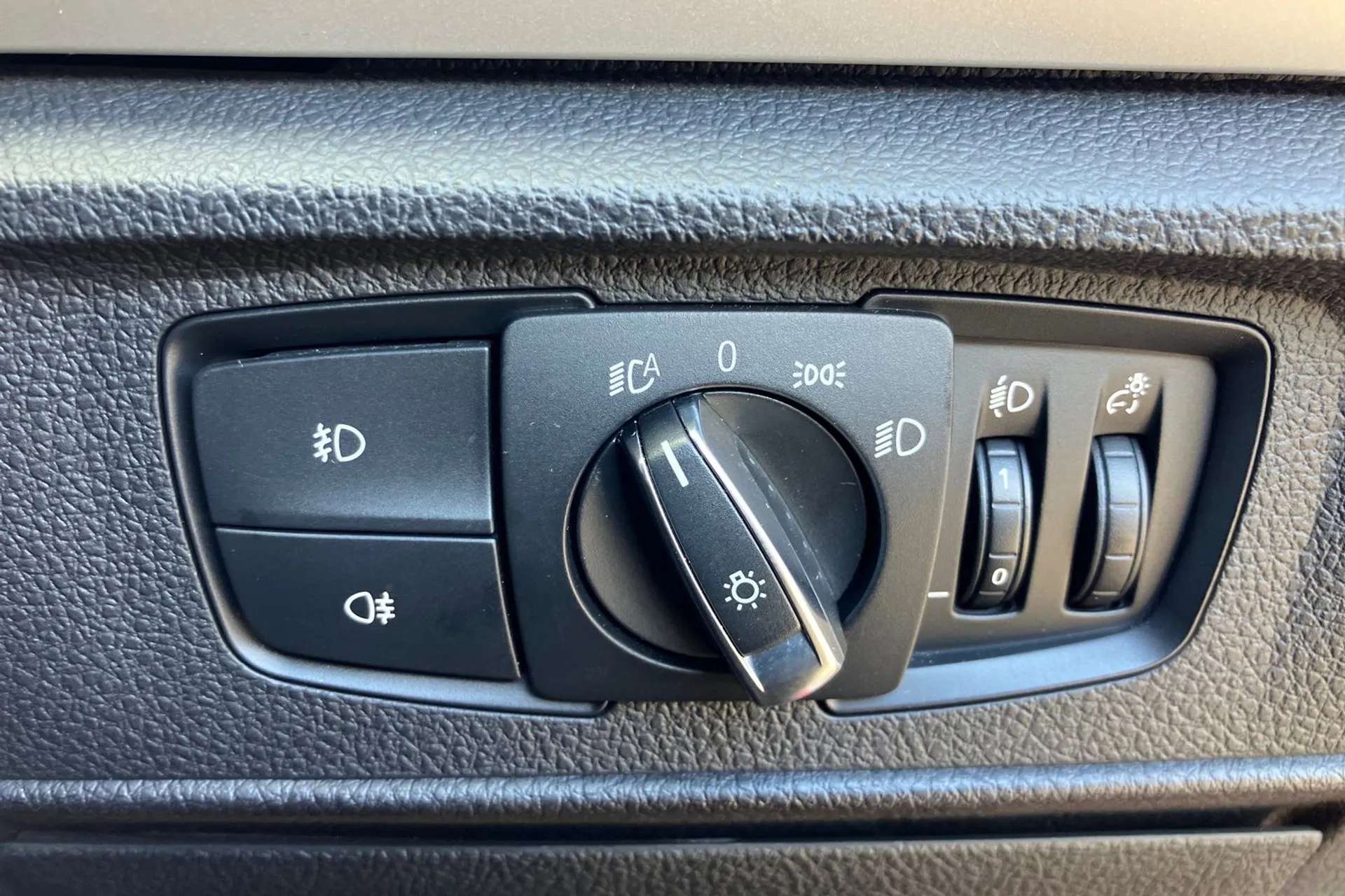 2017 BMW 1 SERIES 2017 BMW 1 SERIES