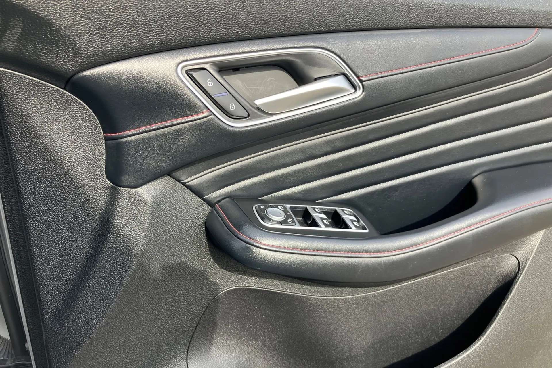 2023 MG MOTOR UK HS 2023 MG MOTOR UK HS