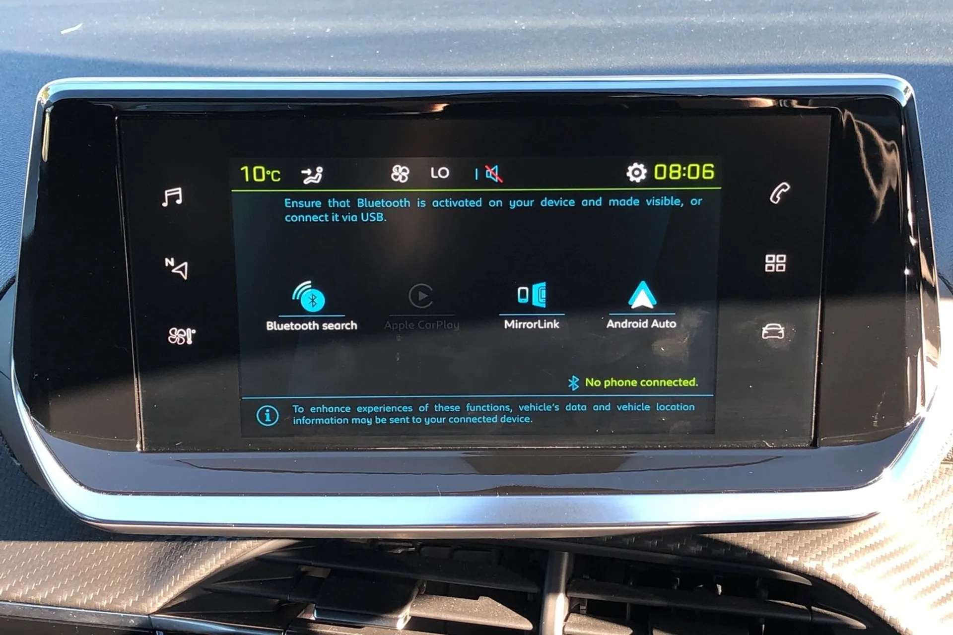 2022 PEUGEOT 2008 2022 PEUGEOT 2008