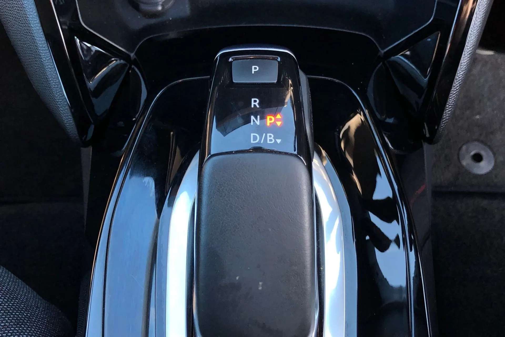 2022 PEUGEOT 2008 2022 PEUGEOT 2008