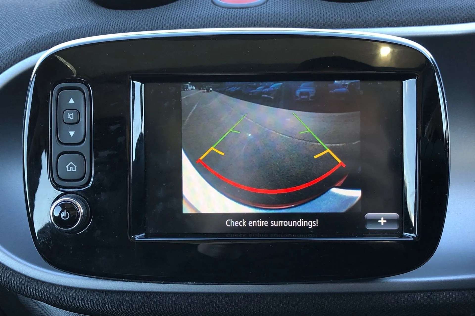 2018 SMART FORFOUR 2018 SMART FORFOUR