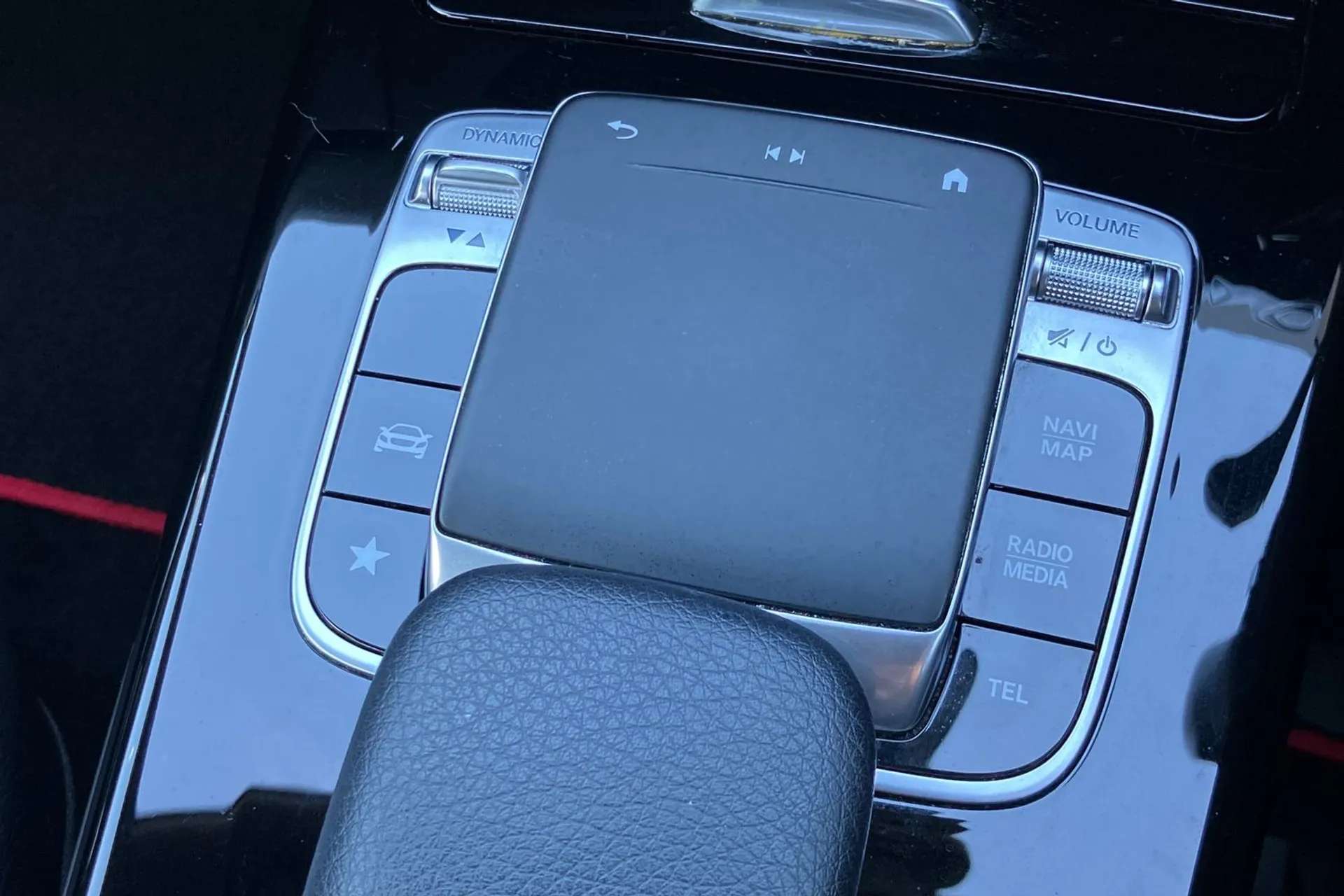 2018 MERCEDES-BENZ A CLASS 2018 MERCEDES-BENZ A CLASS