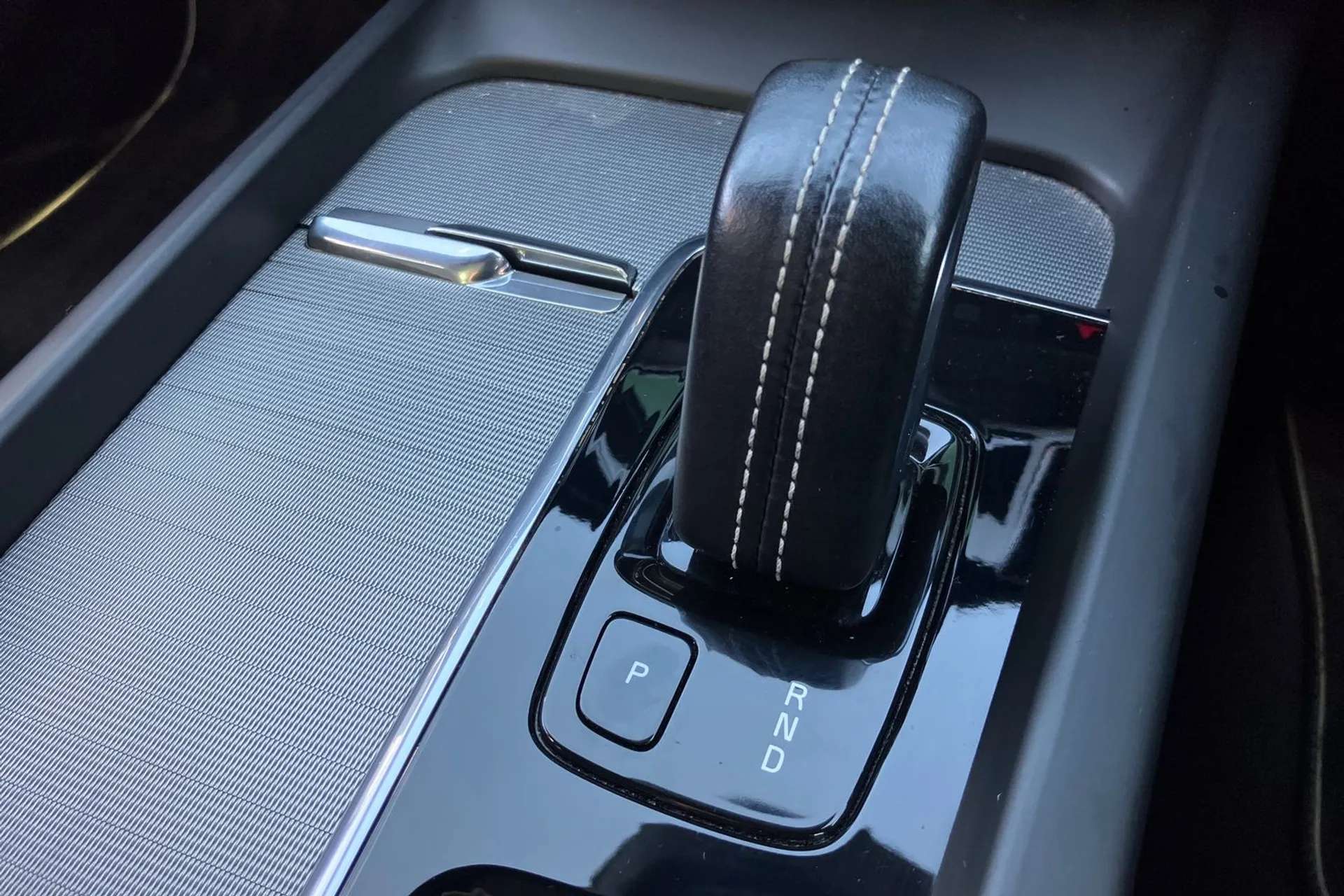 2021 VOLVO V60 2021 VOLVO V60