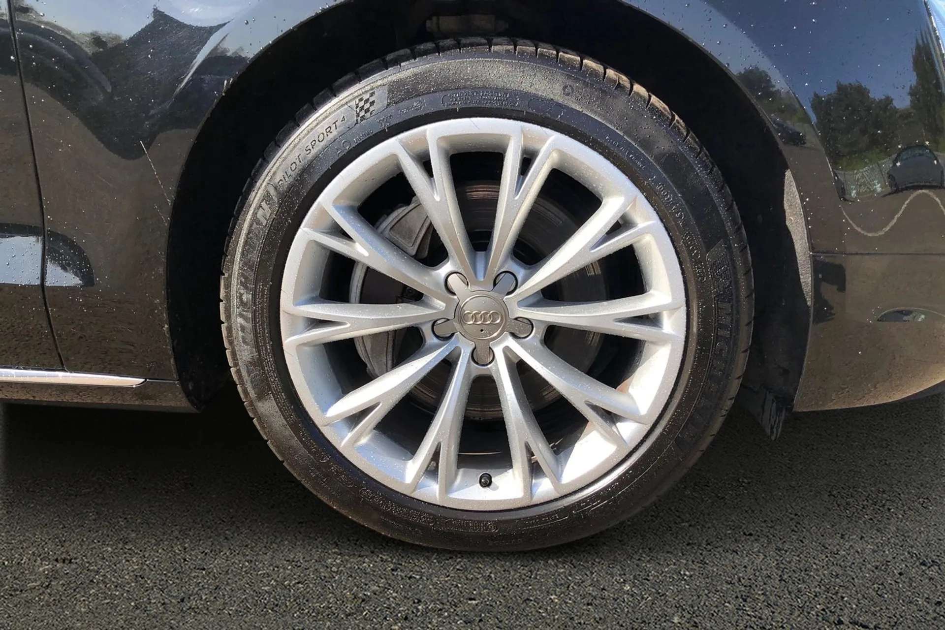 2016 AUDI A8 2016 AUDI A8