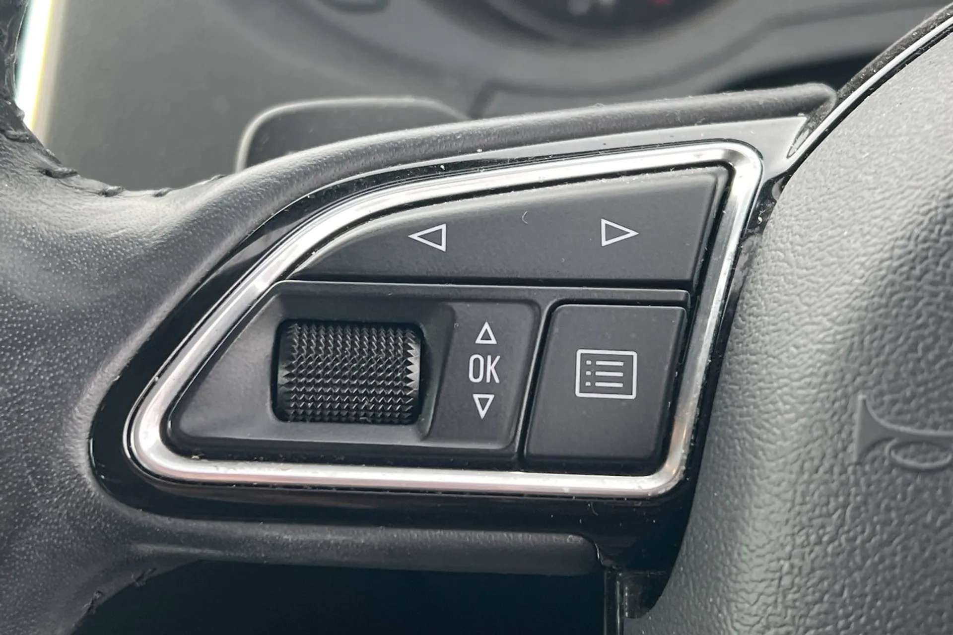 2017 AUDI Q3 2017 AUDI Q3