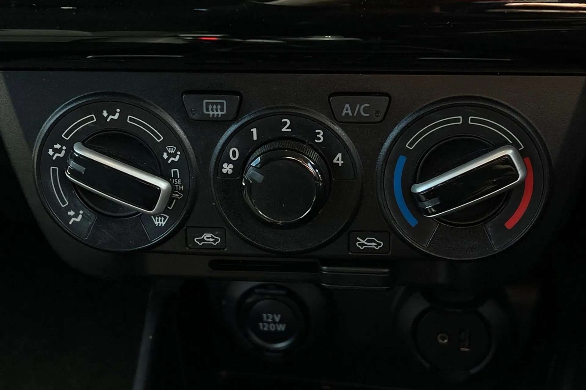 2020 SUZUKI SWIFT 2020 SUZUKI SWIFT
