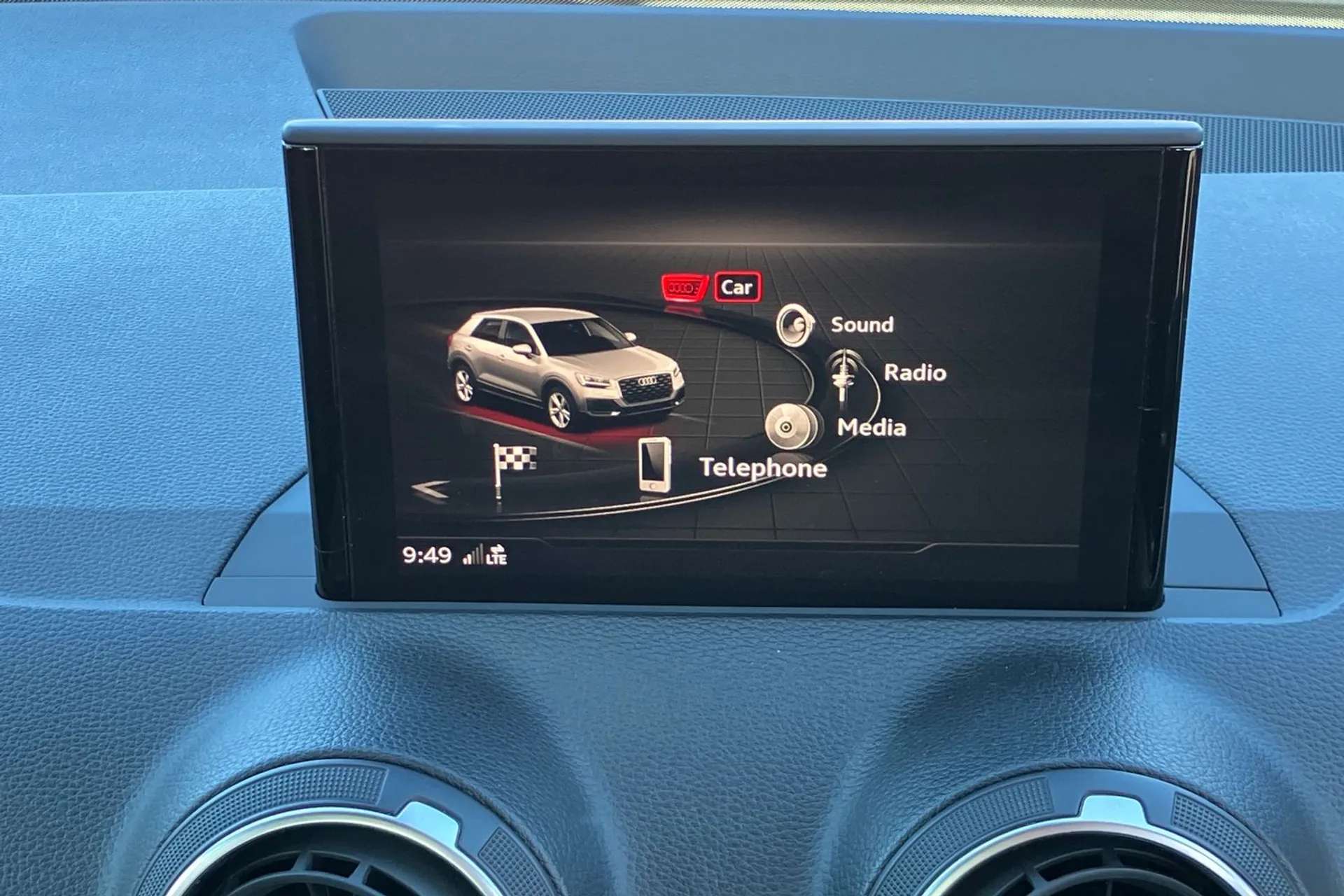 2019 AUDI Q2 2019 AUDI Q2