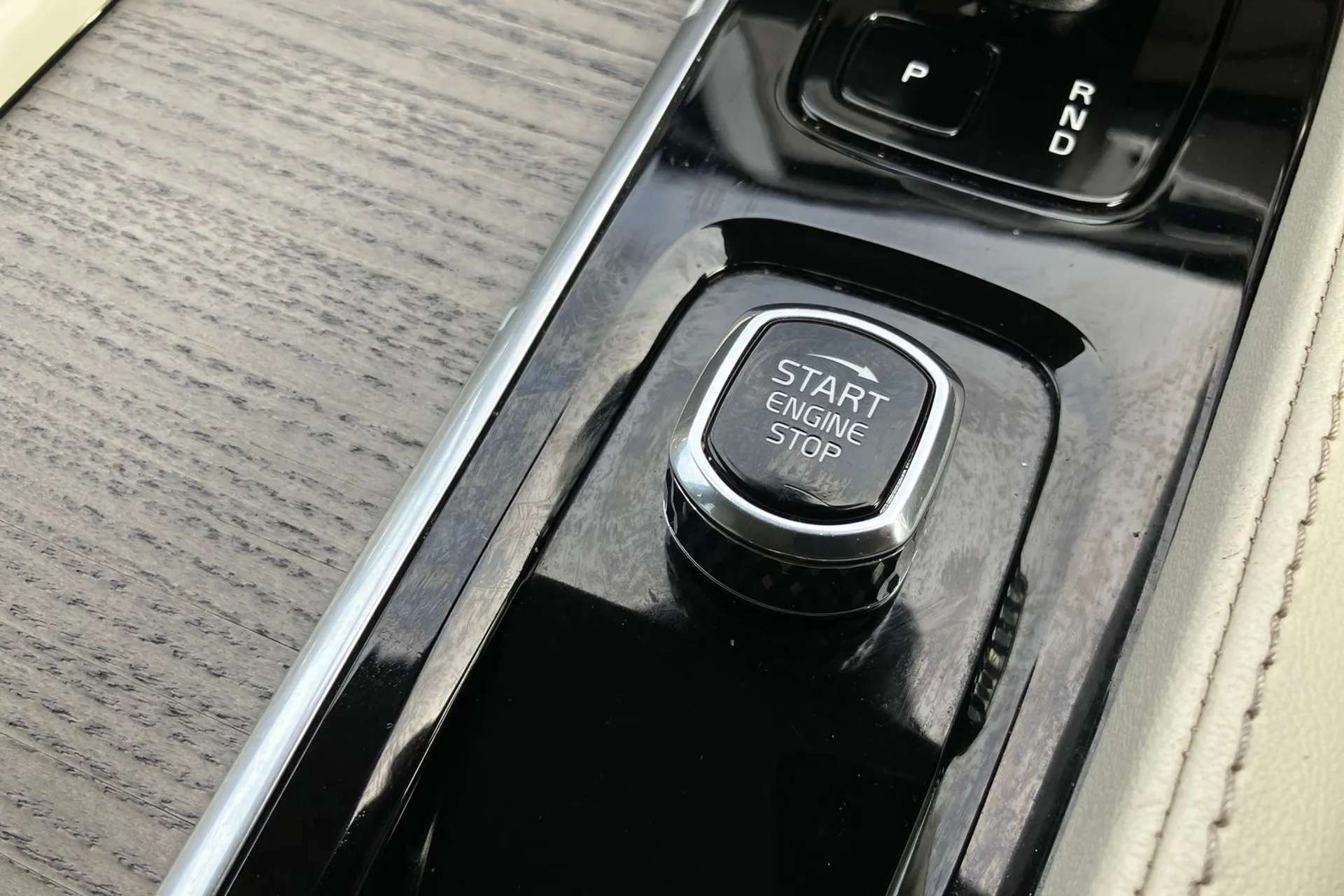 2022 VOLVO XC90 2022 VOLVO XC90