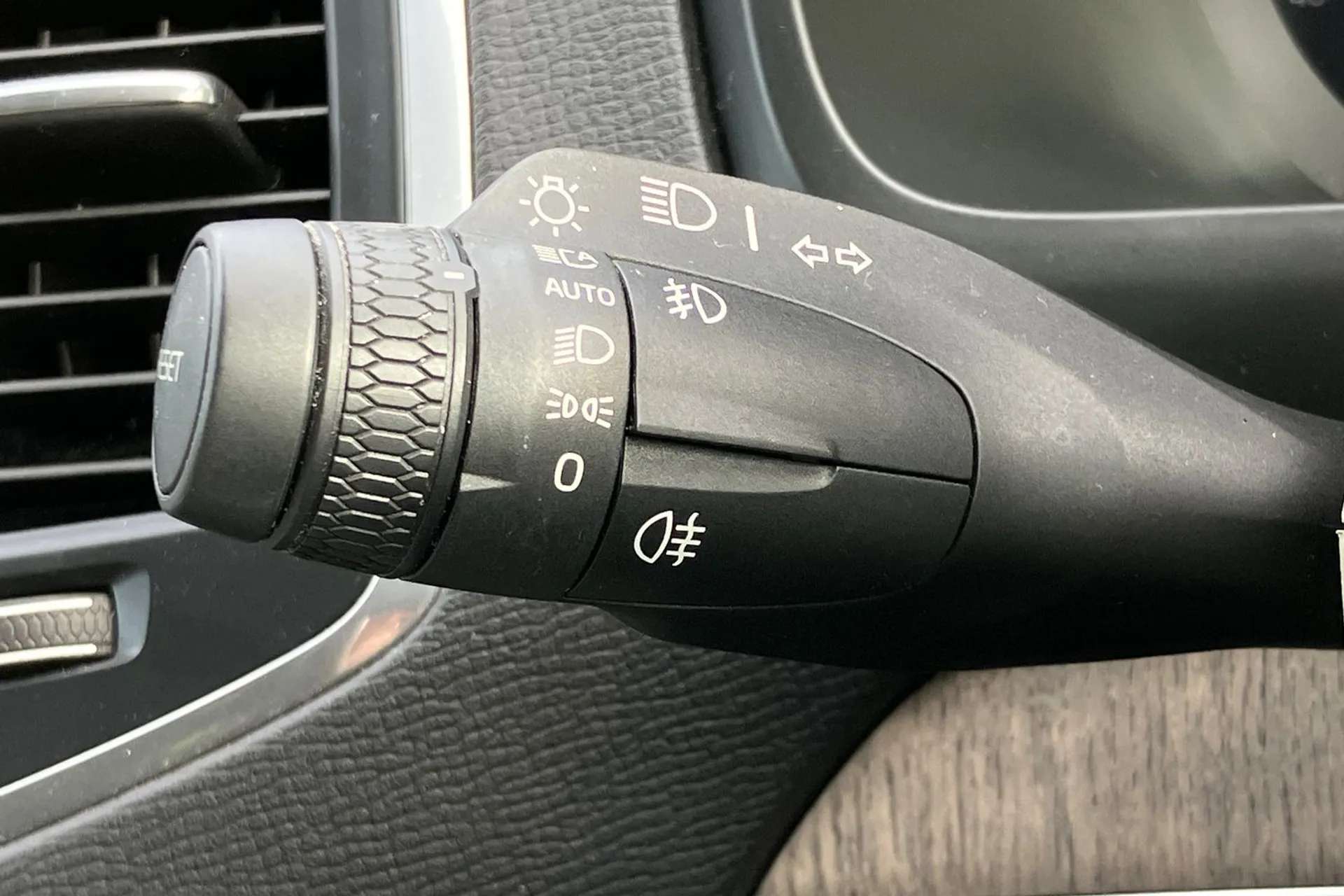 2022 VOLVO XC90 2022 VOLVO XC90