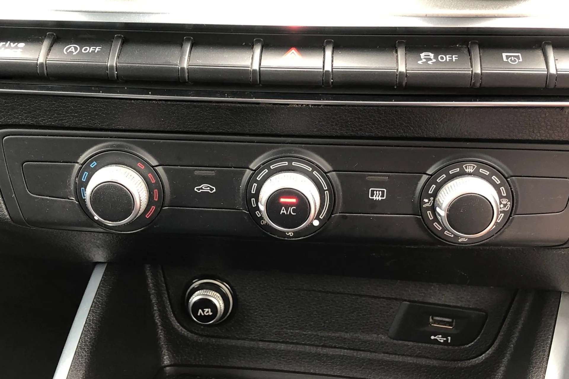 2022 AUDI Q2 2022 AUDI Q2