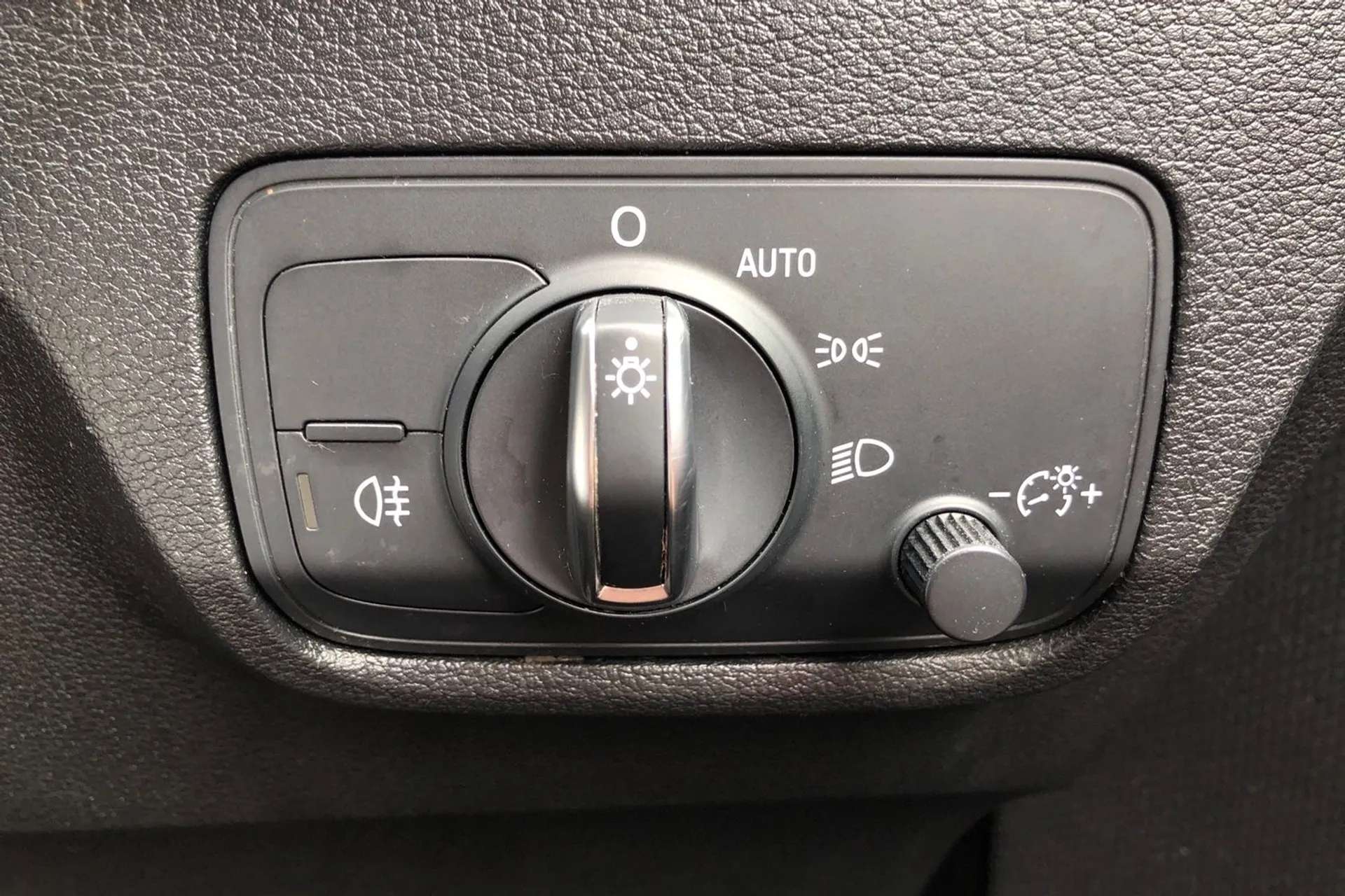 2022 AUDI Q2 2022 AUDI Q2