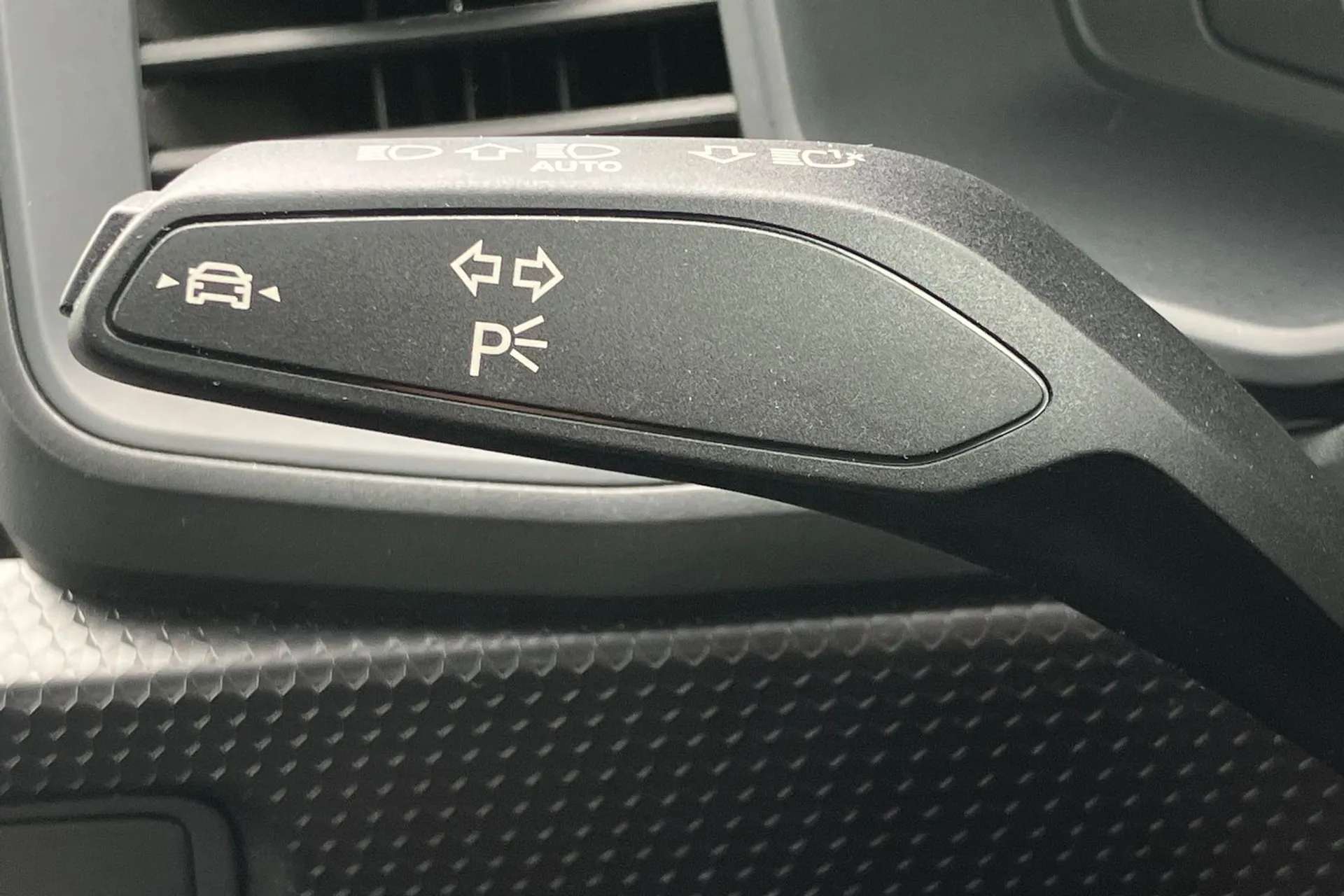 2023 AUDI A1 2023 AUDI A1