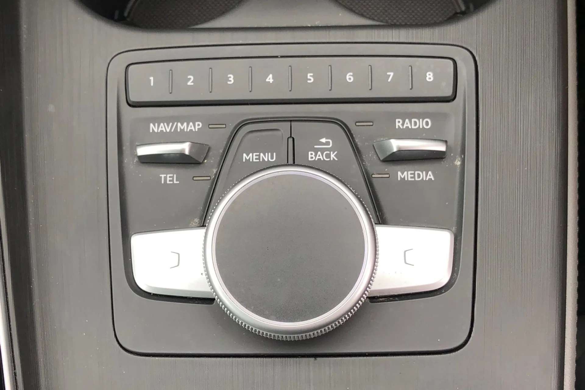 2017 AUDI A4 2017 AUDI A4
