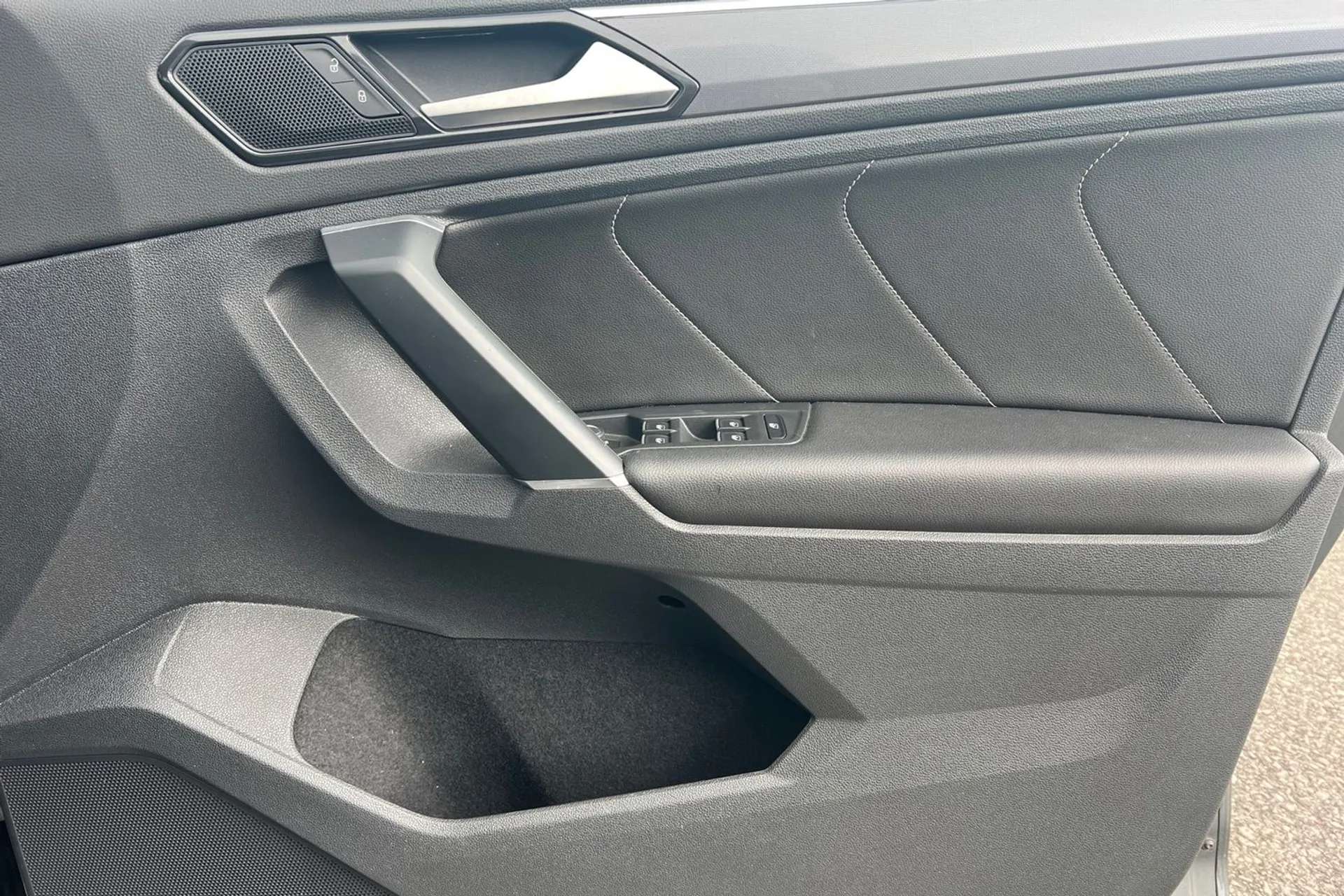 2018 VOLKSWAGEN TIGUAN 2018 VOLKSWAGEN TIGUAN