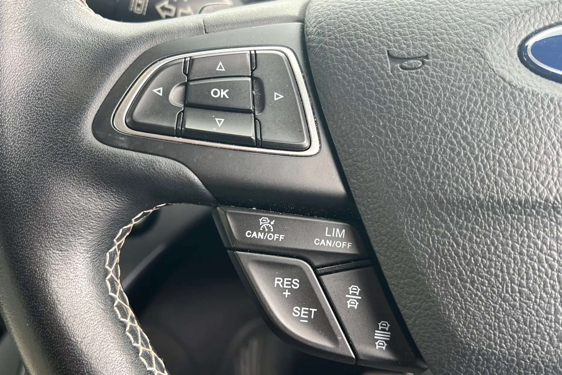 2018 FORD KUGA VIGNALE 2018 FORD KUGA VIGNALE