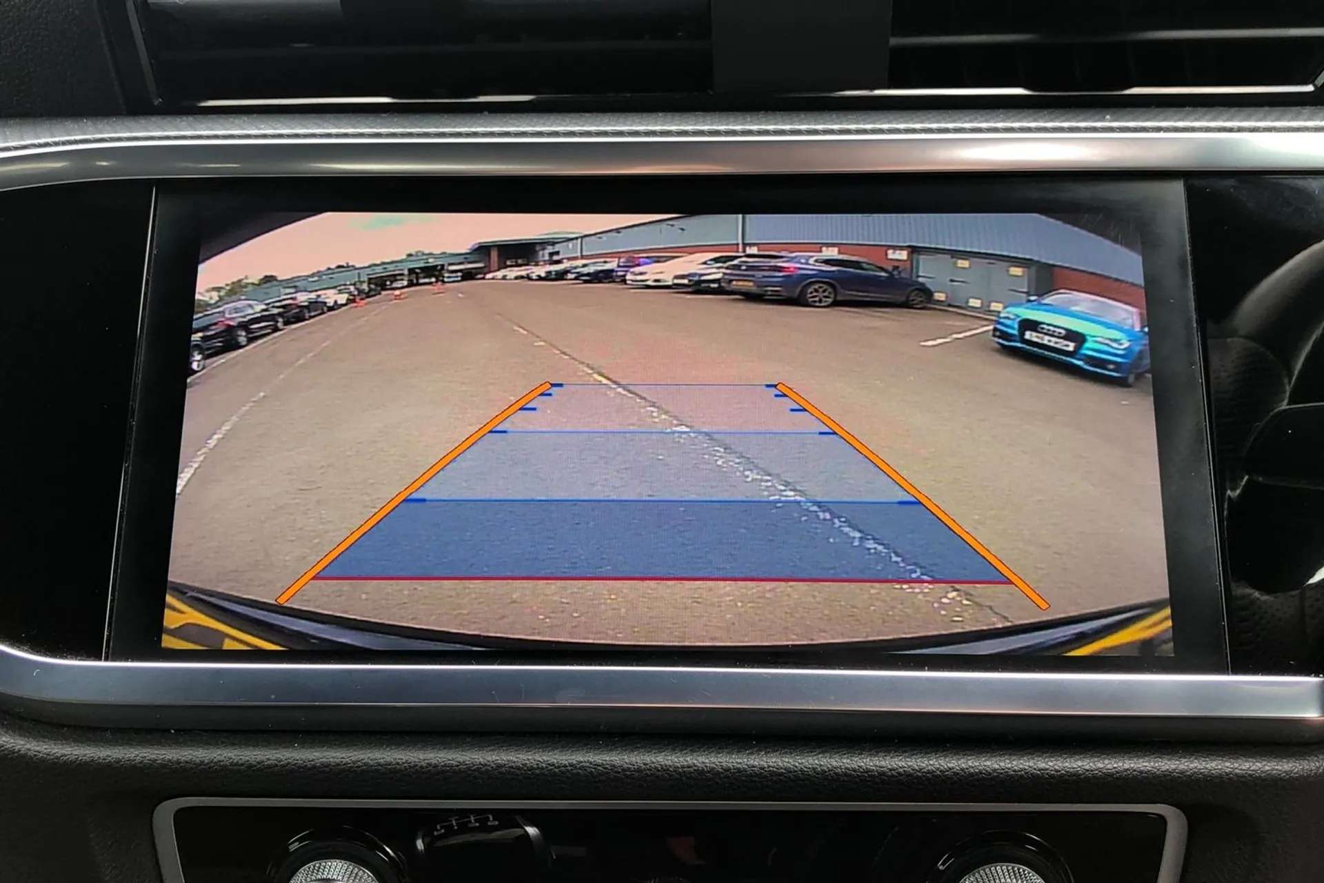 2020 AUDI Q3 2020 AUDI Q3