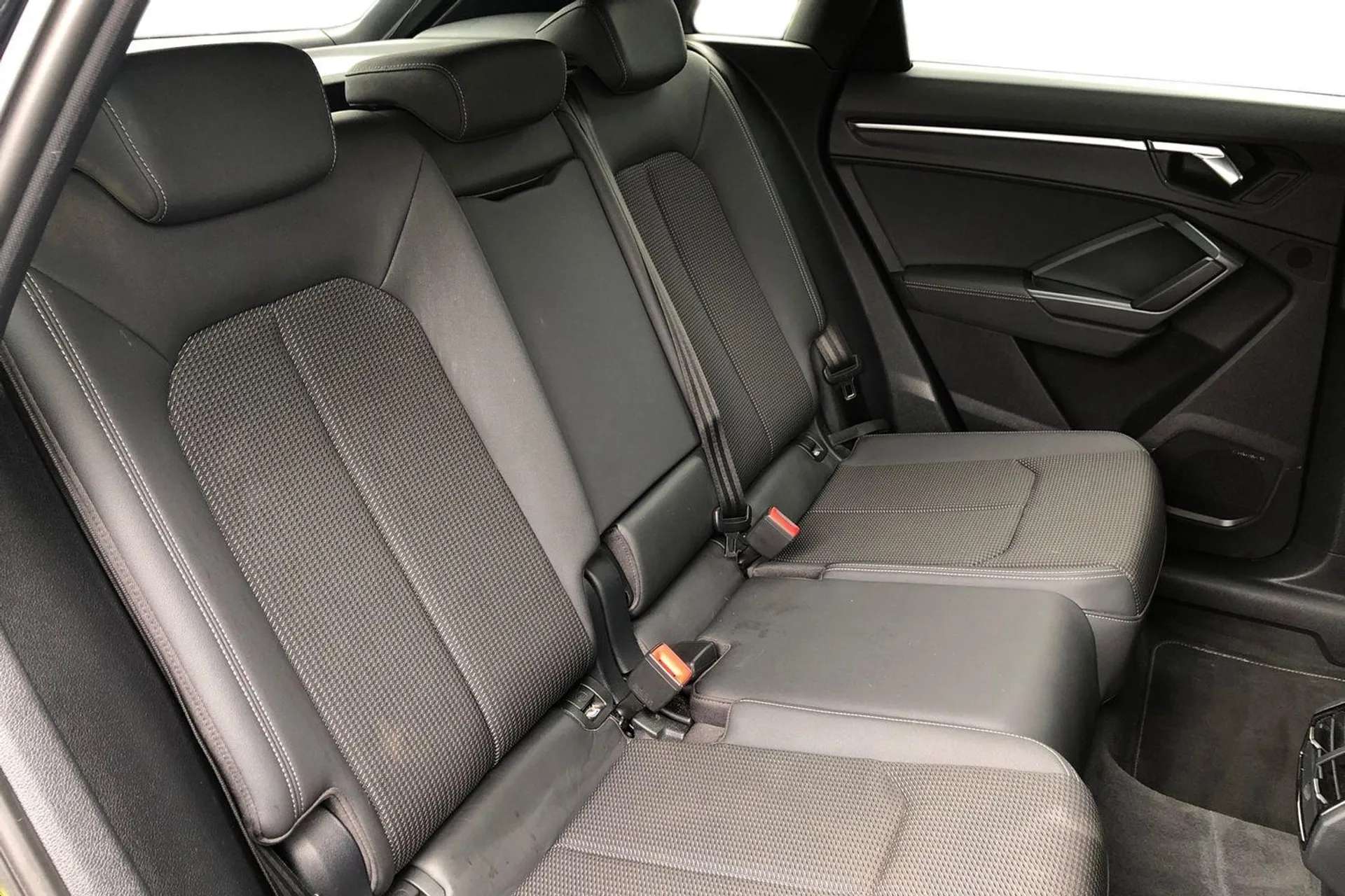 2020 AUDI Q3 2020 AUDI Q3