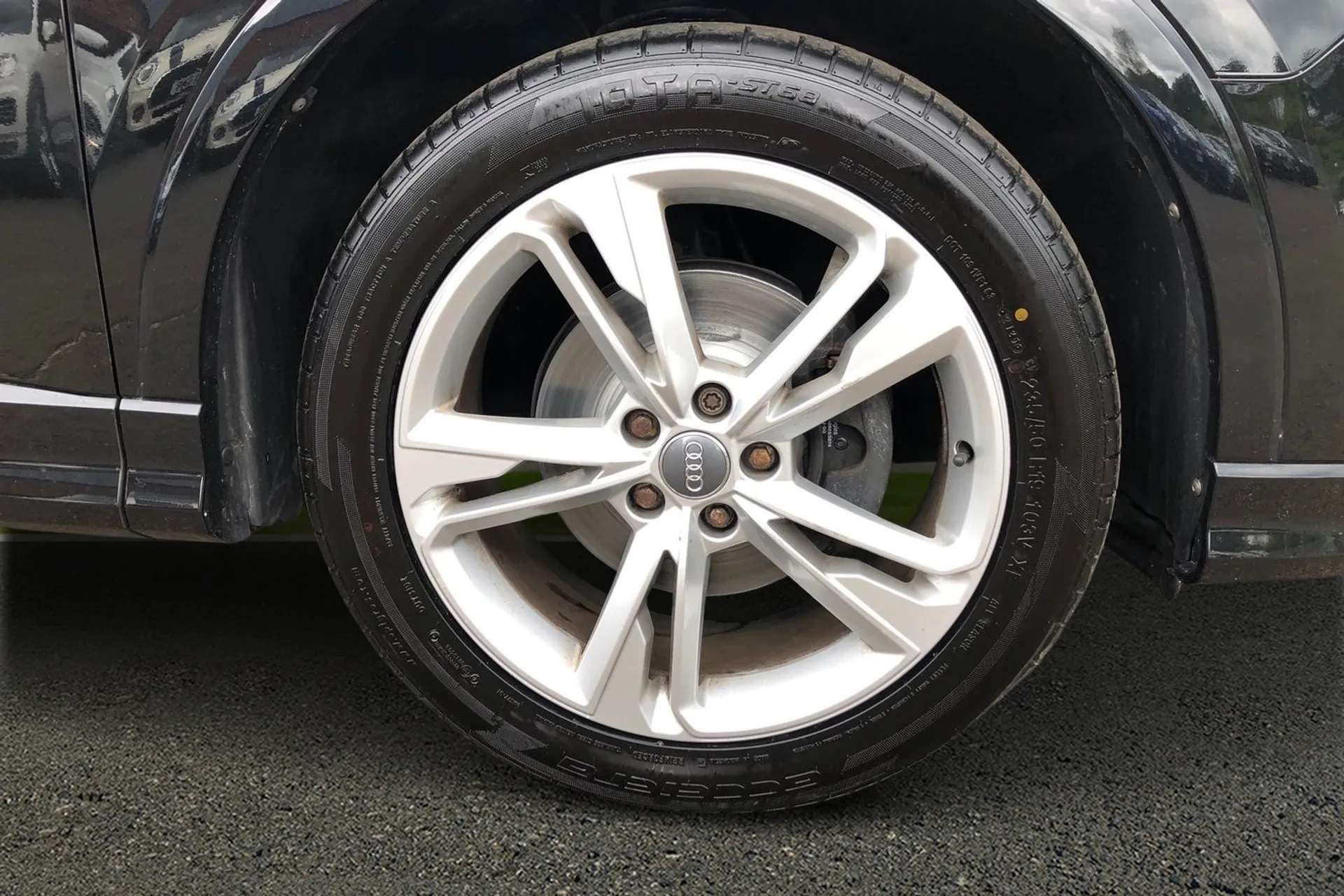 2020 AUDI Q3 2020 AUDI Q3