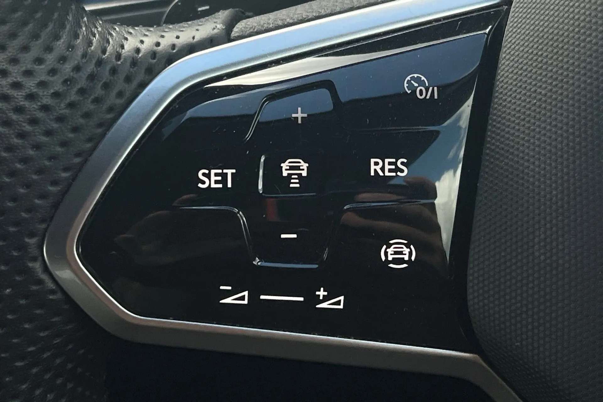 2022 VOLKSWAGEN T-ROC 2022 VOLKSWAGEN T-ROC