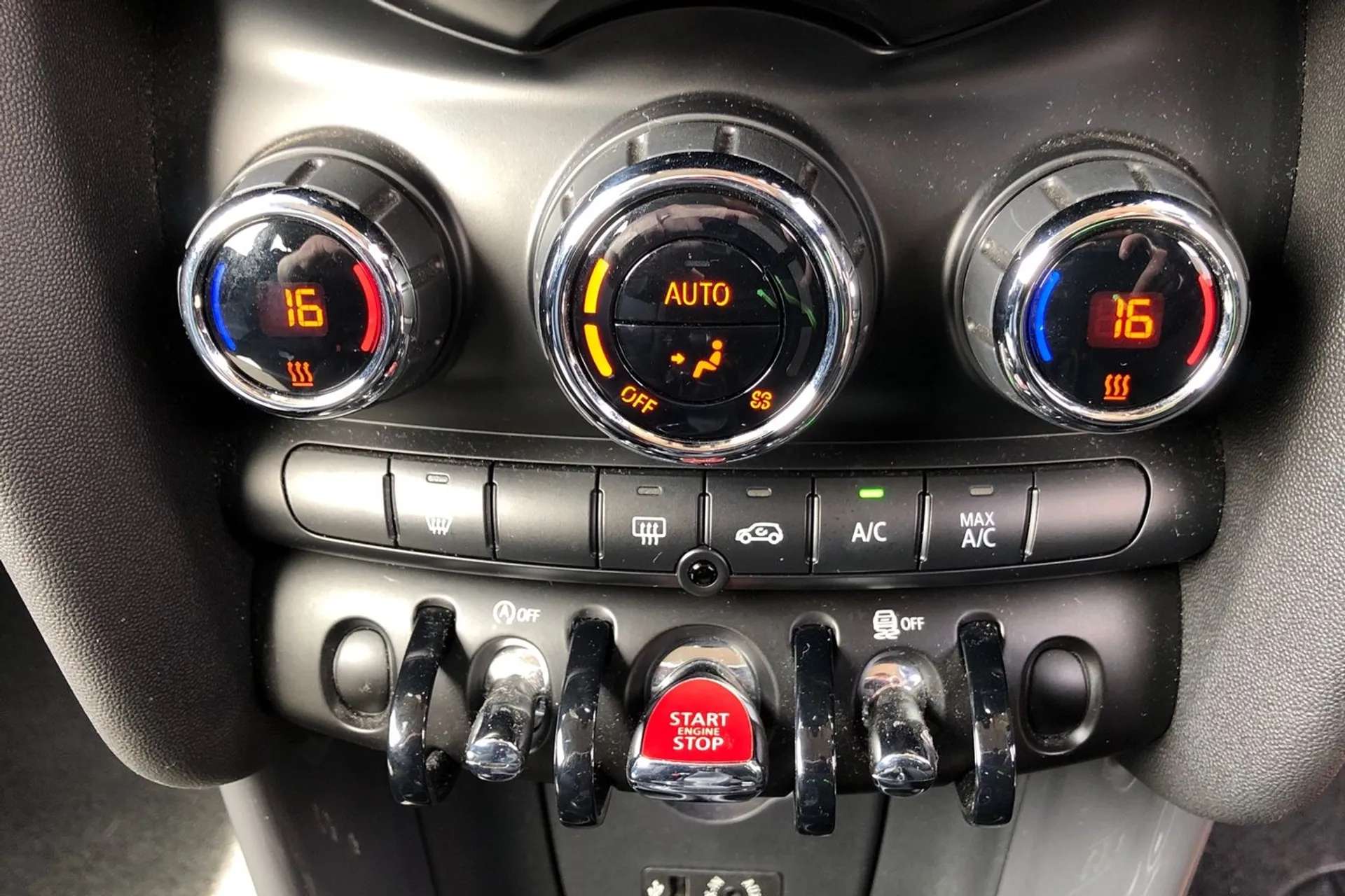 2017 MINI HATCH 2017 MINI HATCH