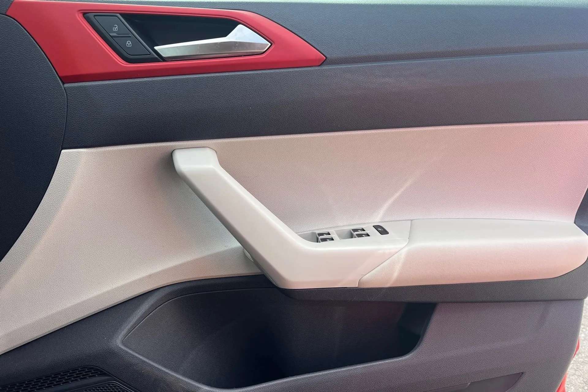 2019 VOLKSWAGEN POLO 2019 VOLKSWAGEN POLO