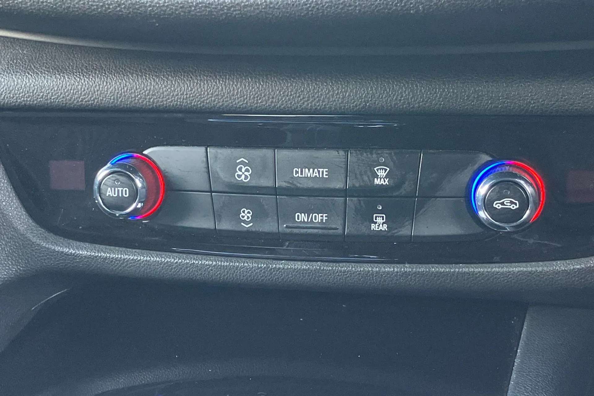2019 VAUXHALL INSIGNIA 2019 VAUXHALL INSIGNIA
