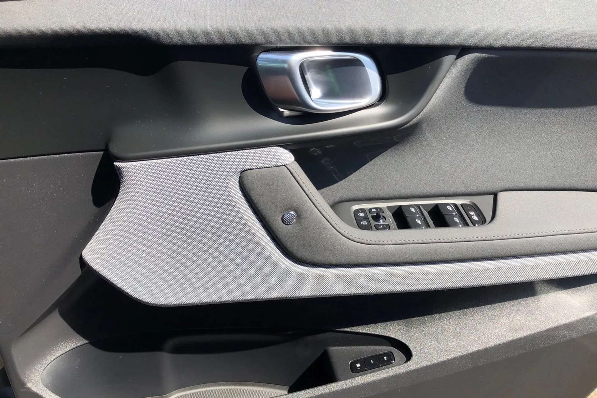 2024 POLESTAR 2 2024 POLESTAR 2