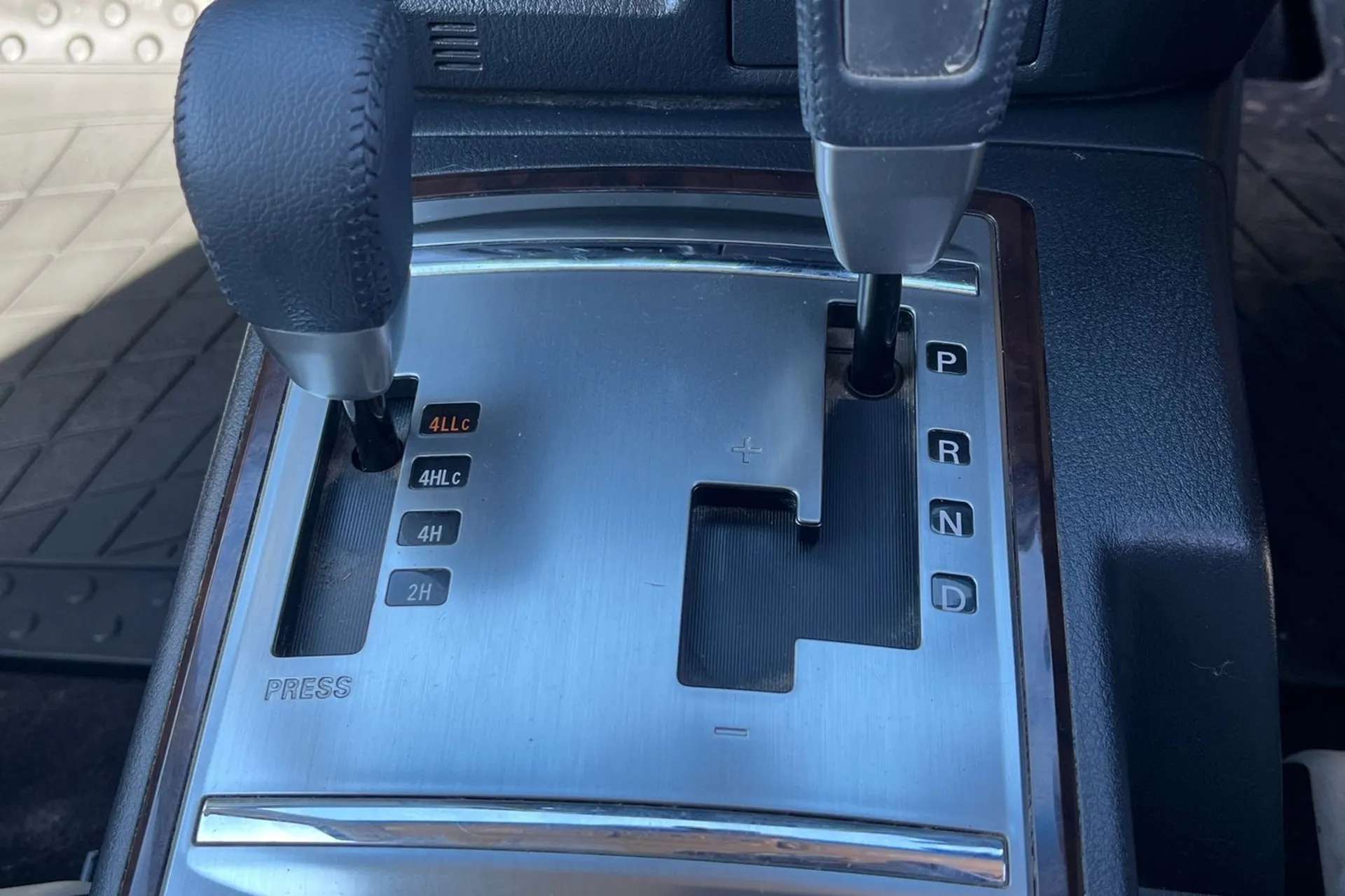 2017 MITSUBISHI SHOGUN 2017 MITSUBISHI SHOGUN