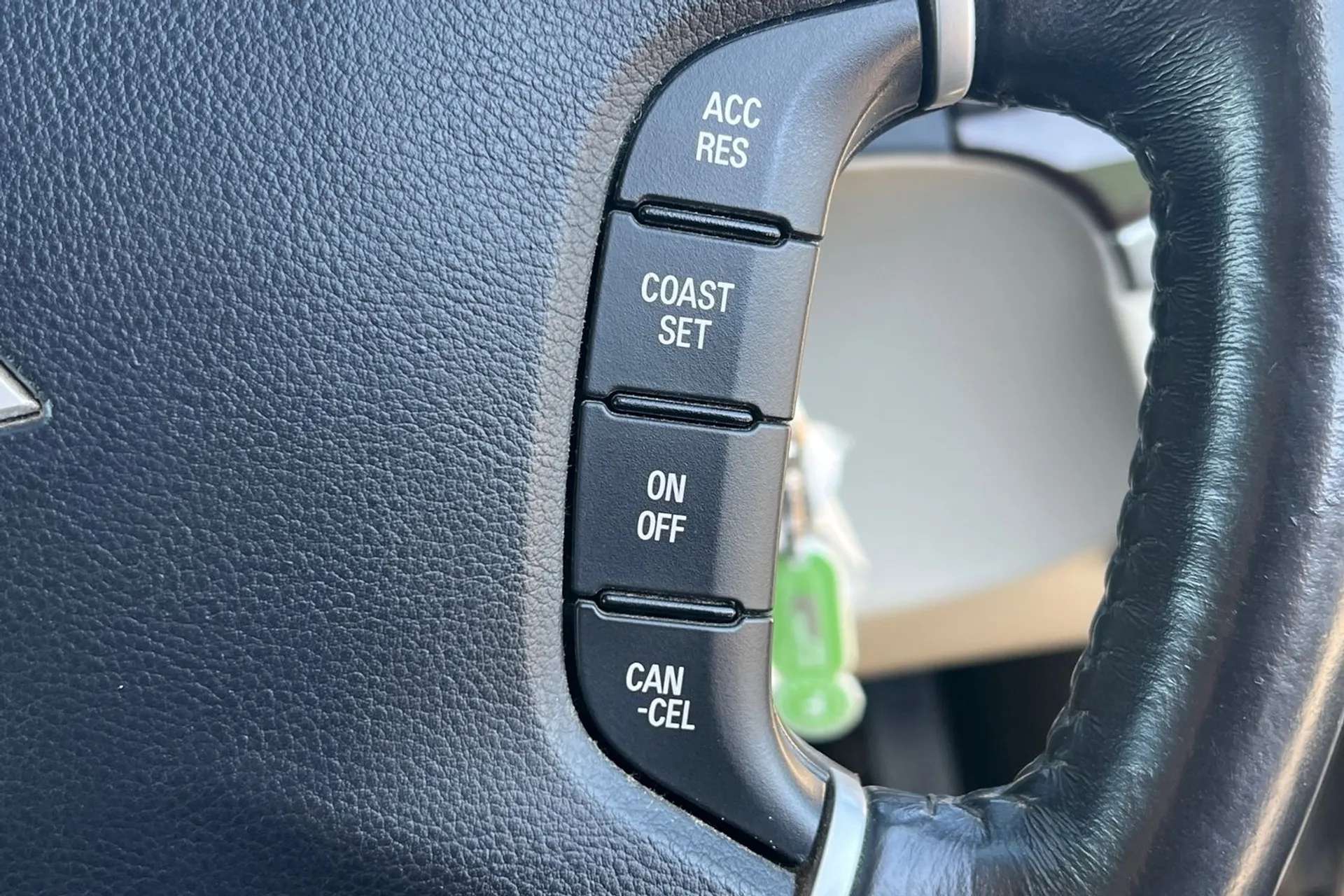 2017 MITSUBISHI SHOGUN 2017 MITSUBISHI SHOGUN