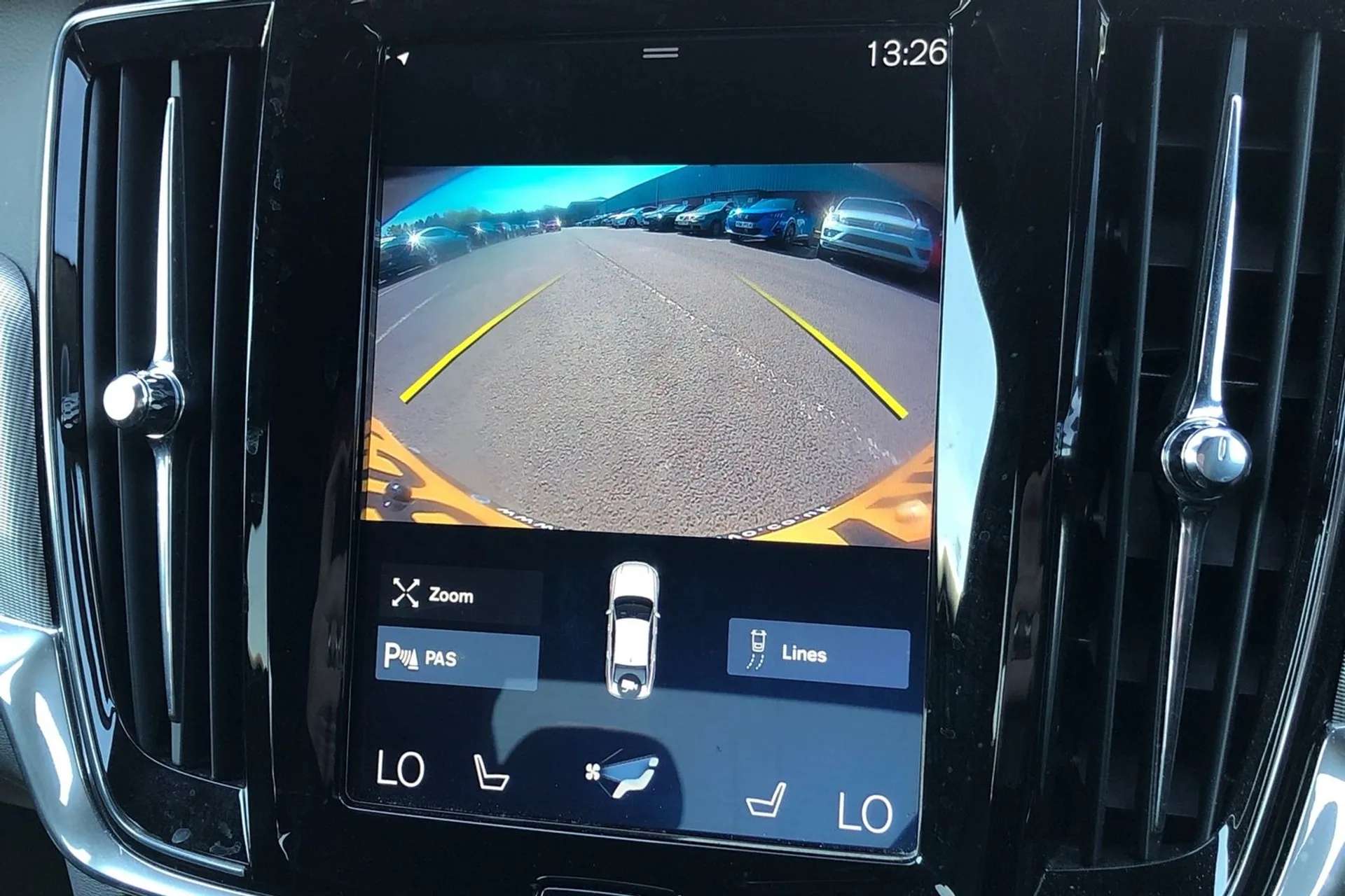 2018 VOLVO S90 2018 VOLVO S90