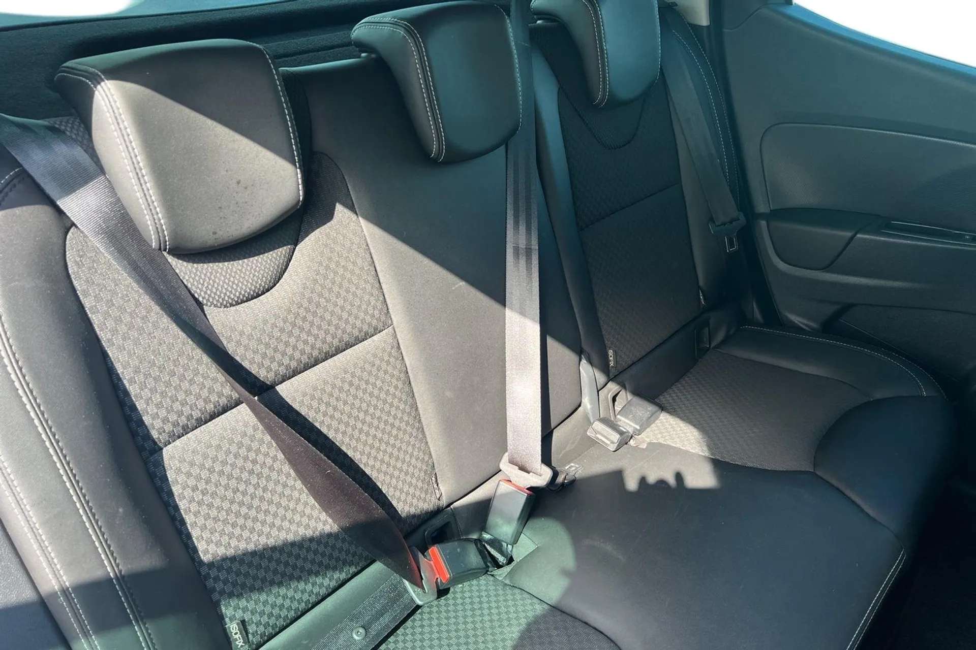 2018 RENAULT CLIO 2018 RENAULT CLIO