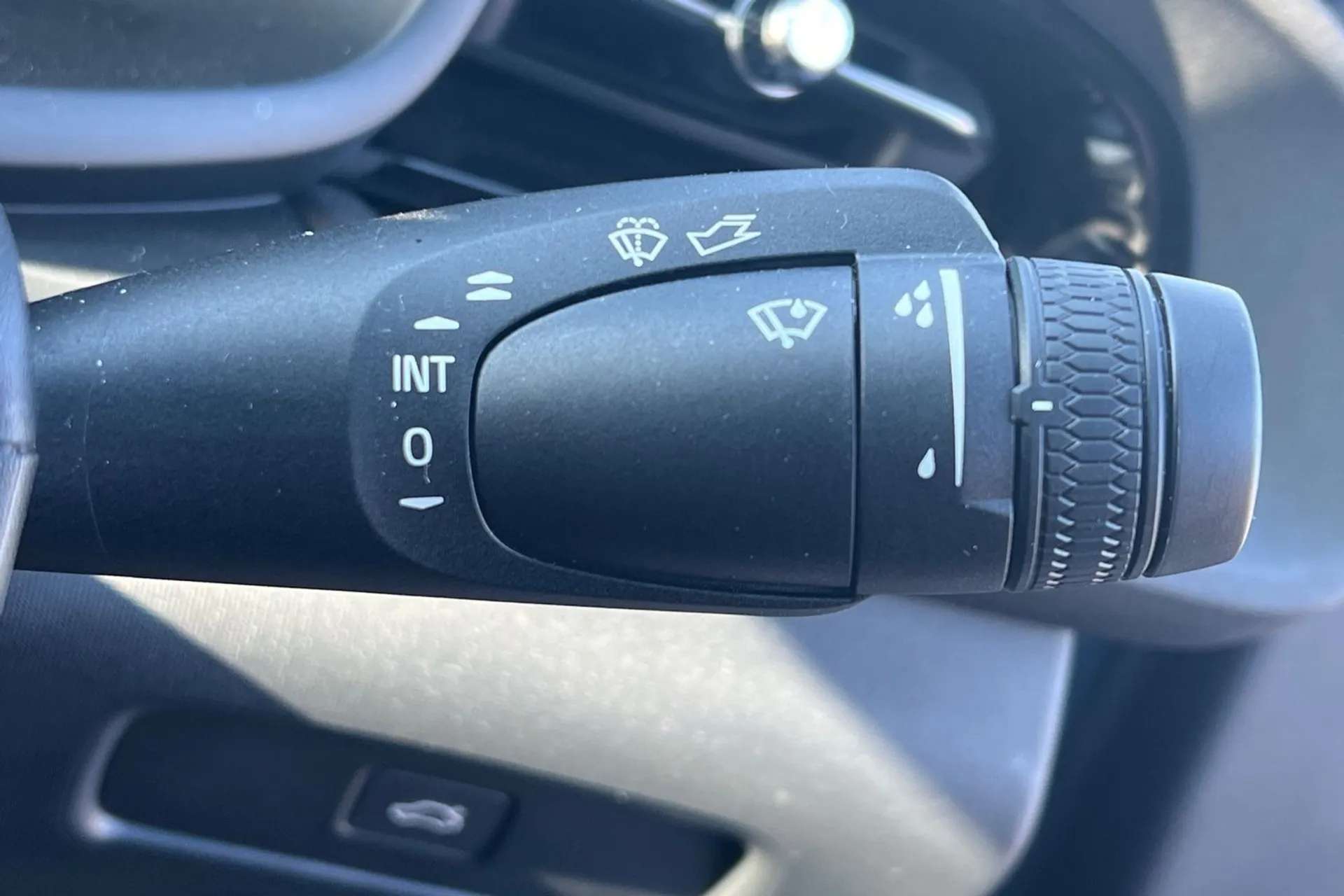 2024 POLESTAR 2 2024 POLESTAR 2
