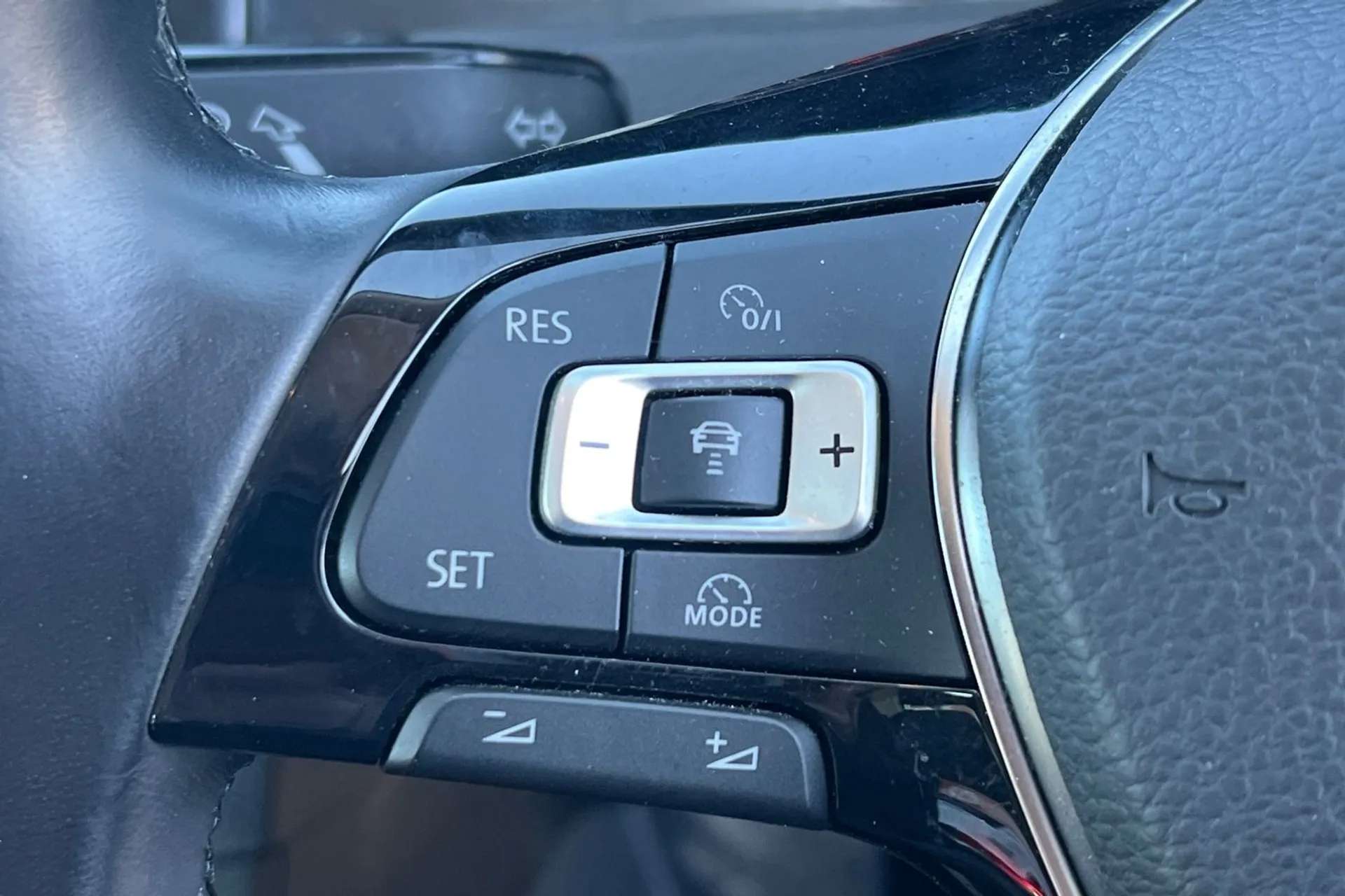 2018 VOLKSWAGEN GOLF 2018 VOLKSWAGEN GOLF