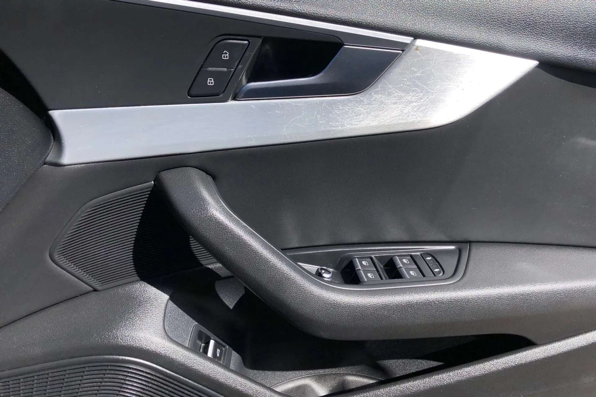 2016 AUDI A4 2016 AUDI A4