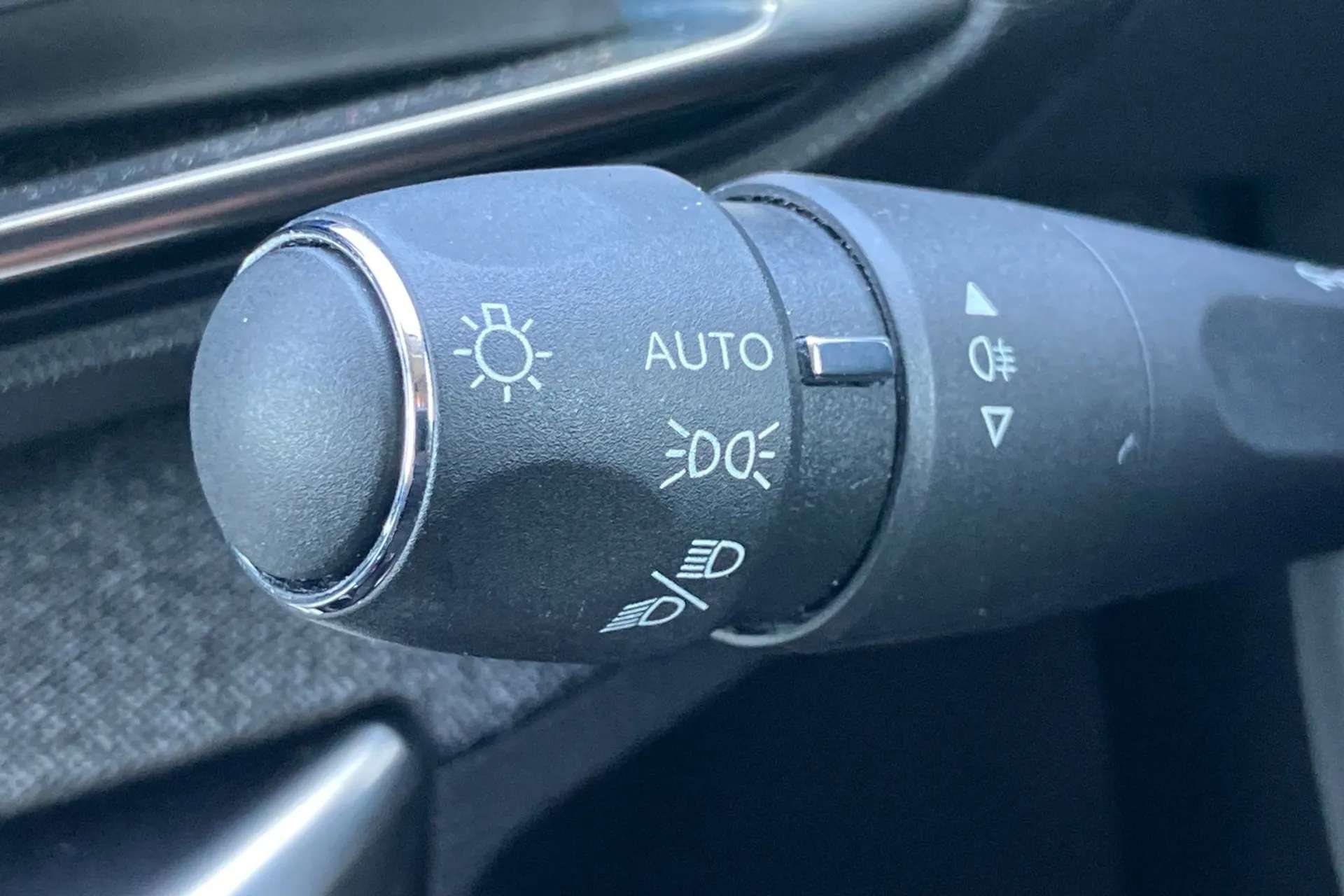 2021 PEUGEOT 3008 2021 PEUGEOT 3008