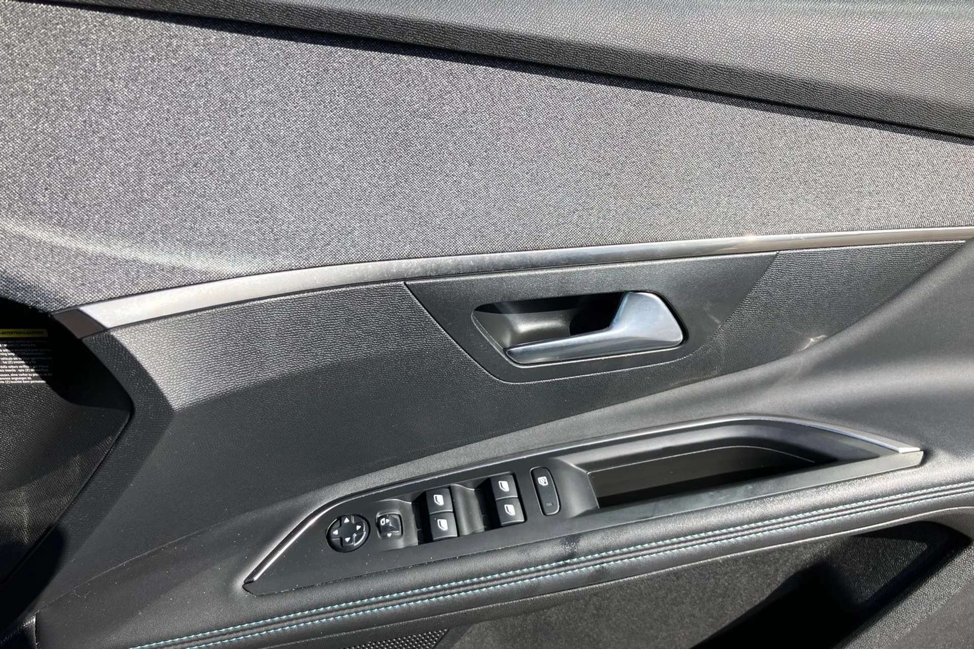 2021 PEUGEOT 3008 2021 PEUGEOT 3008