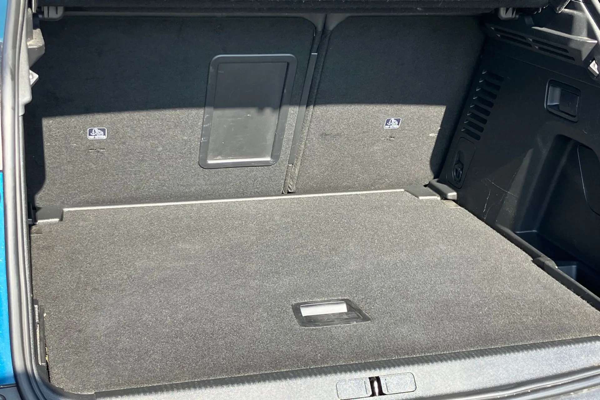 2021 PEUGEOT 3008 2021 PEUGEOT 3008