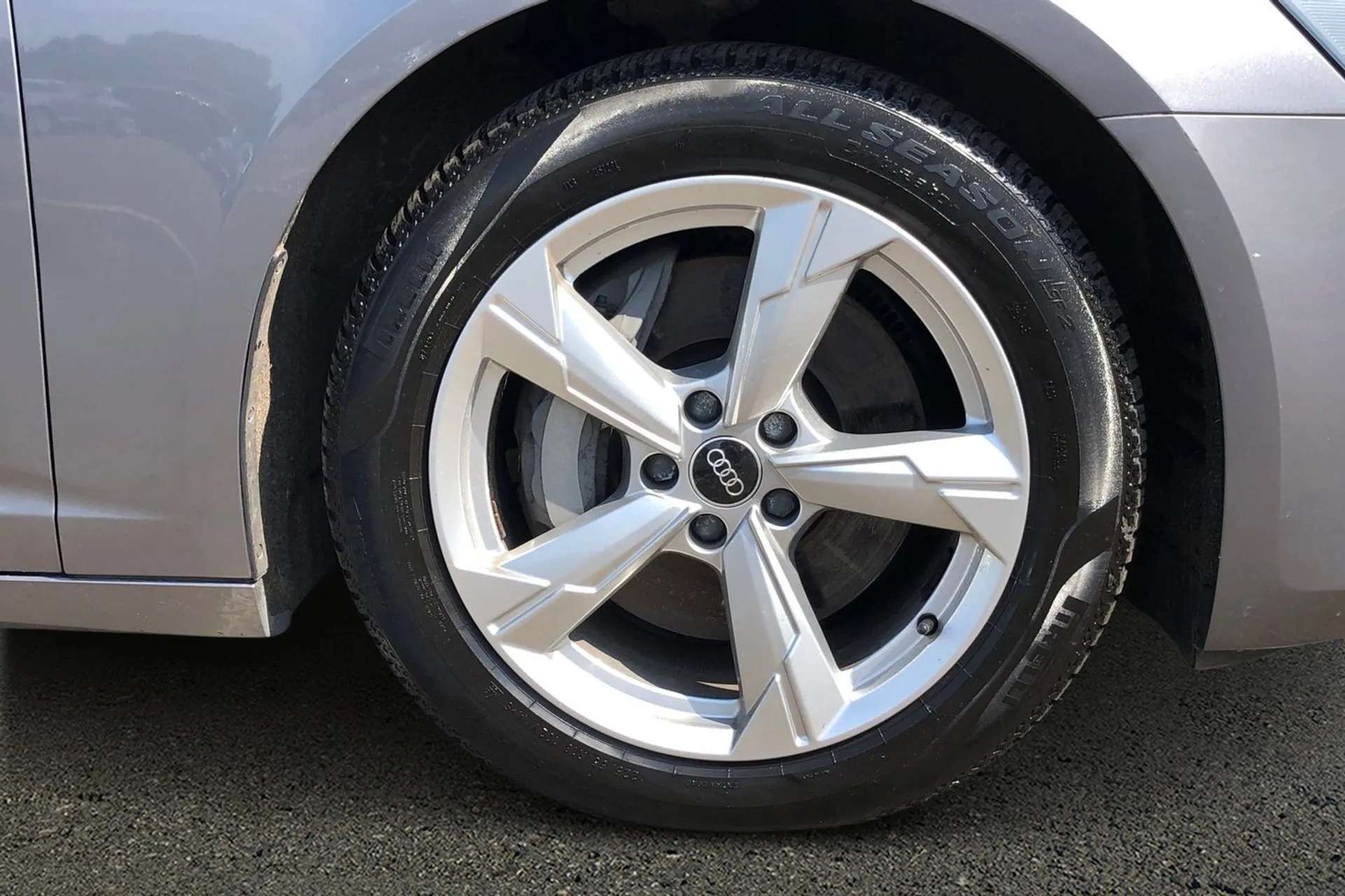 2021 AUDI A6 2021 AUDI A6