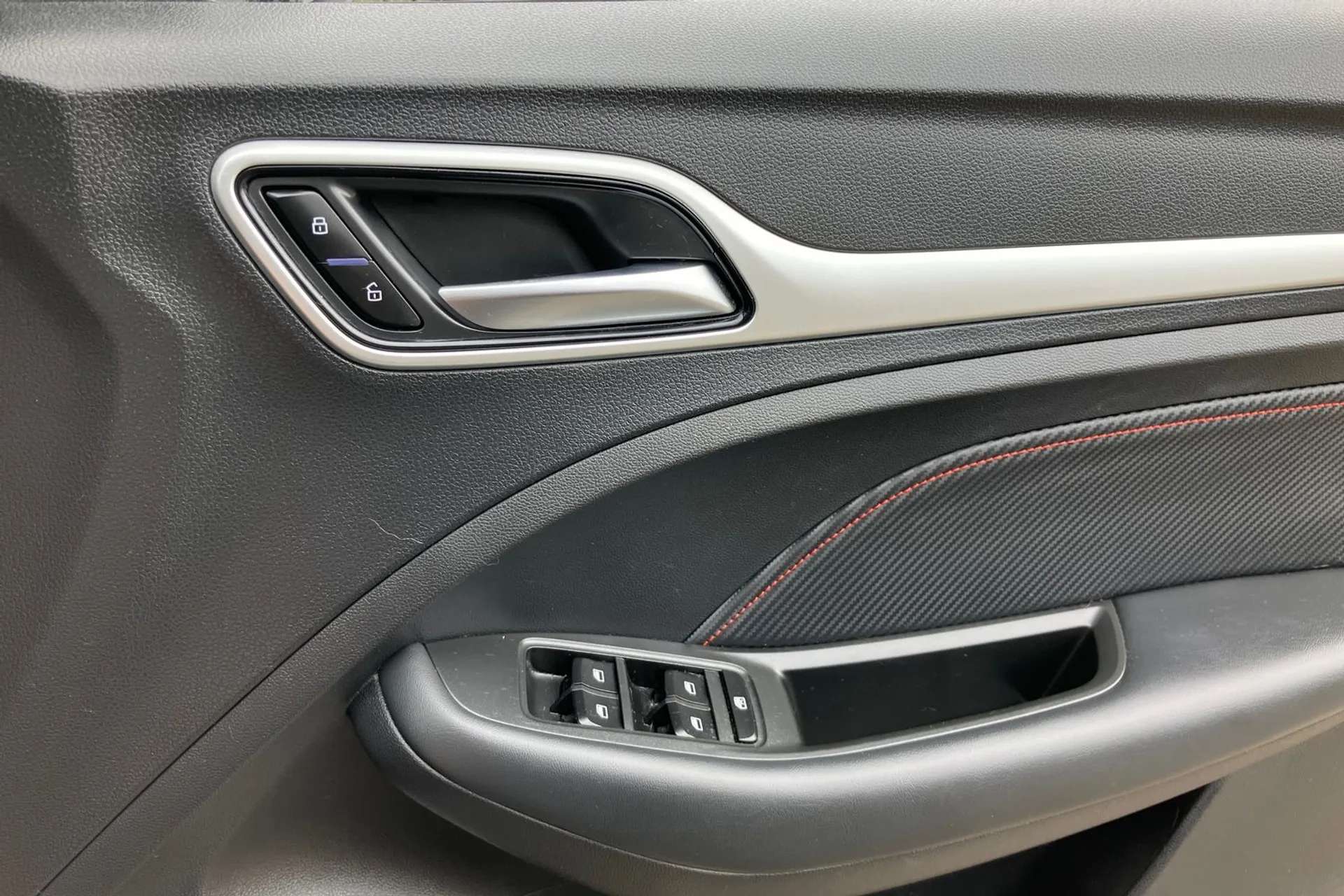 2022 MG MOTOR UK ZS 2022 MG MOTOR UK ZS