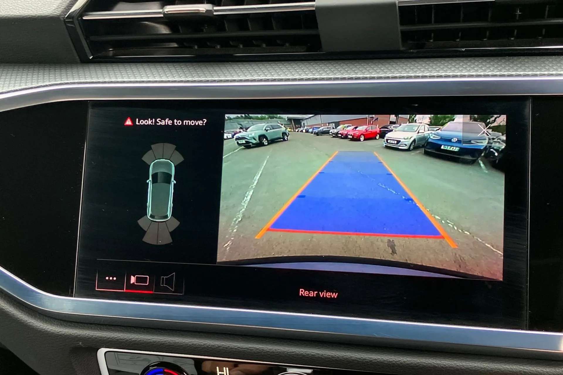 2021 AUDI Q3 2021 AUDI Q3