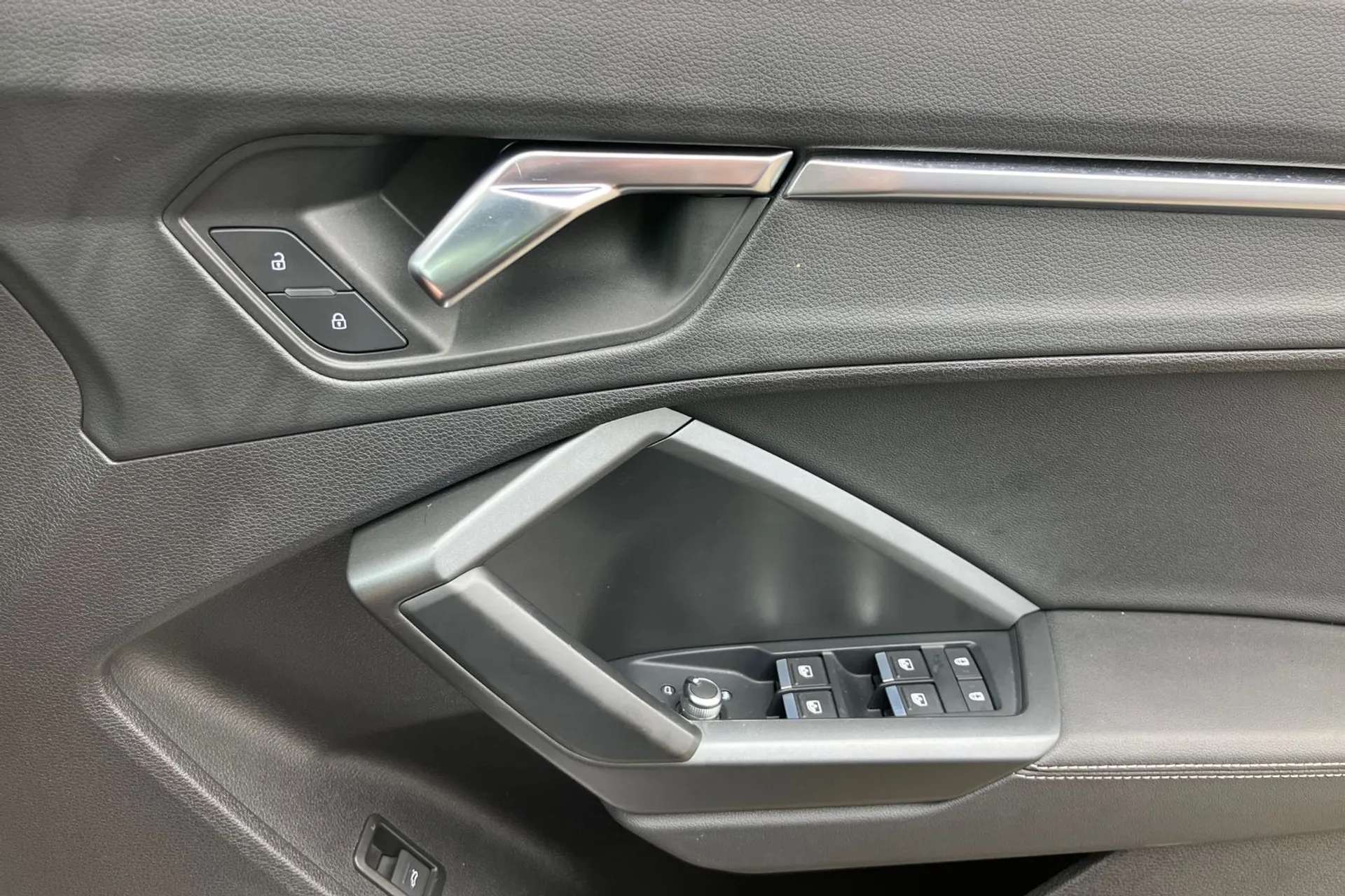2021 AUDI Q3 2021 AUDI Q3