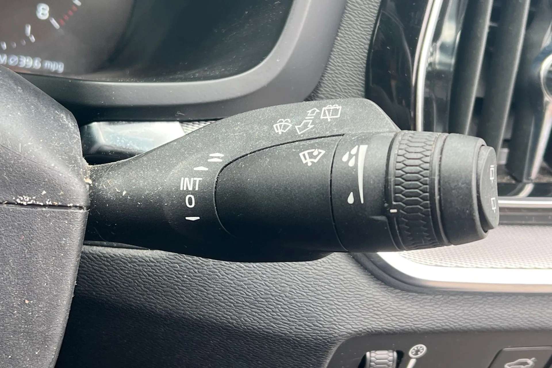 2022 VOLVO V60 2022 VOLVO V60